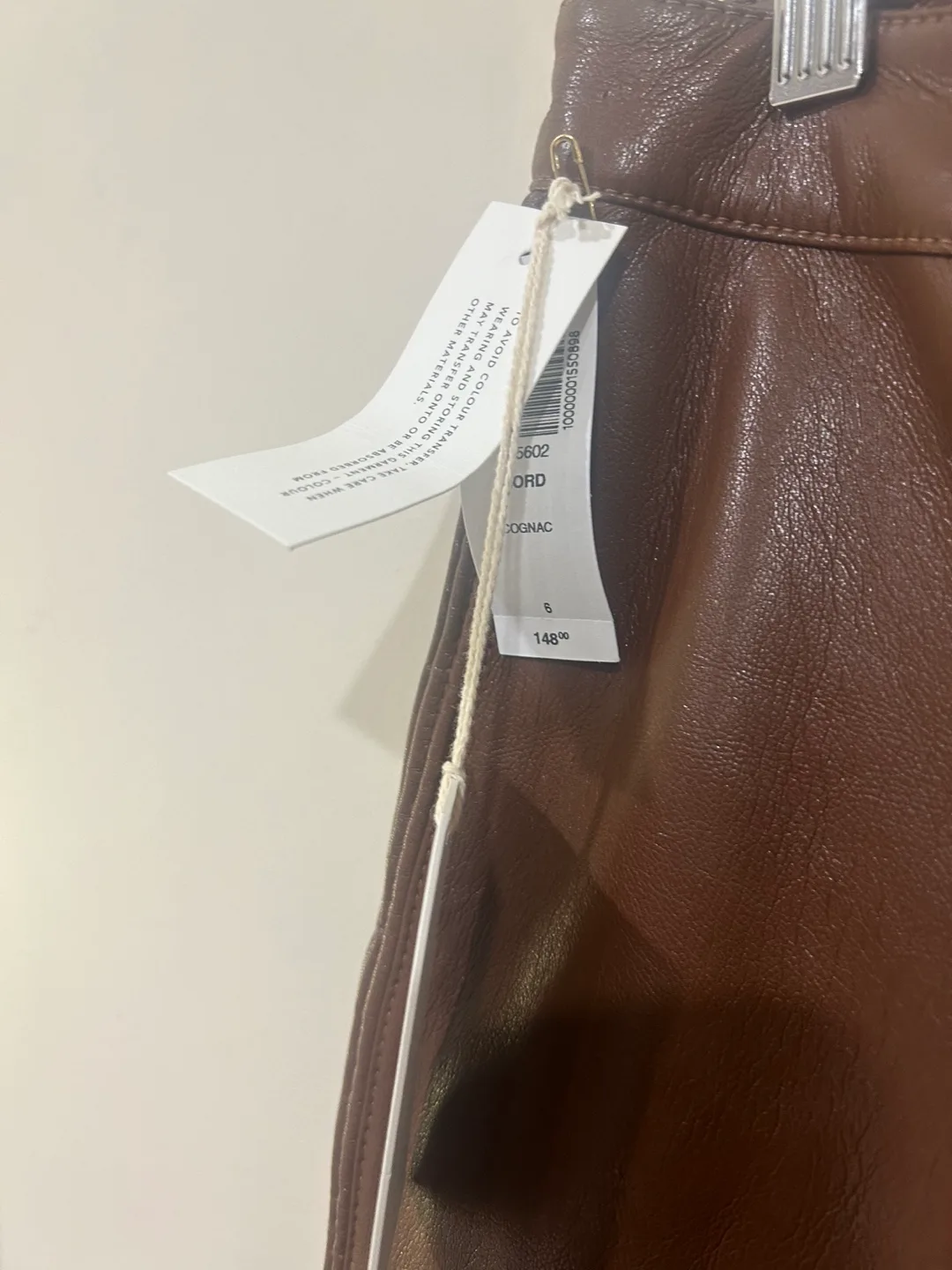 Aritzia Wilfred new nord pant moto vegan leather size 6 image indicator(5)