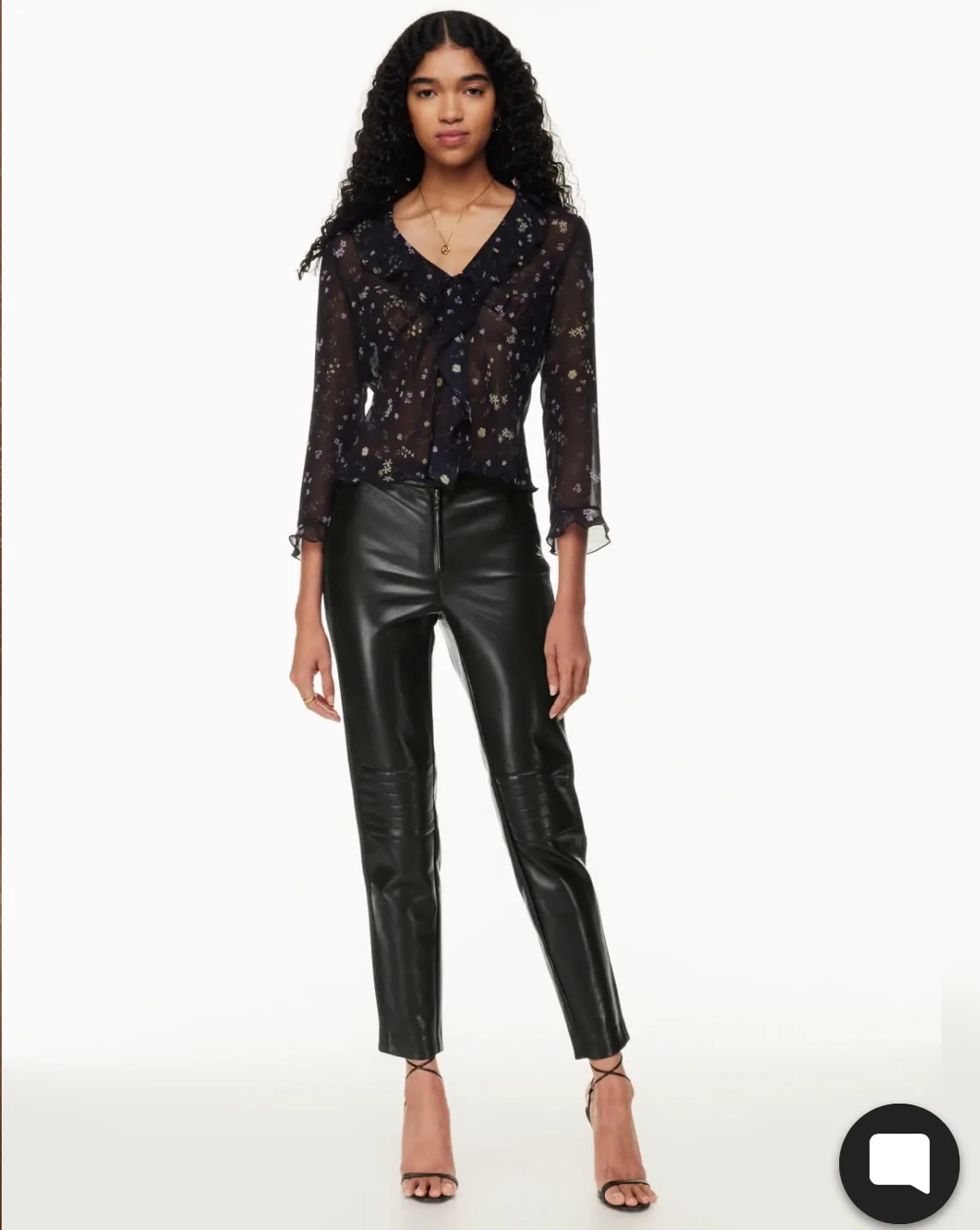 Aritzia Wilfred new nord pant moto vegan leather size 6 image indicator(8)