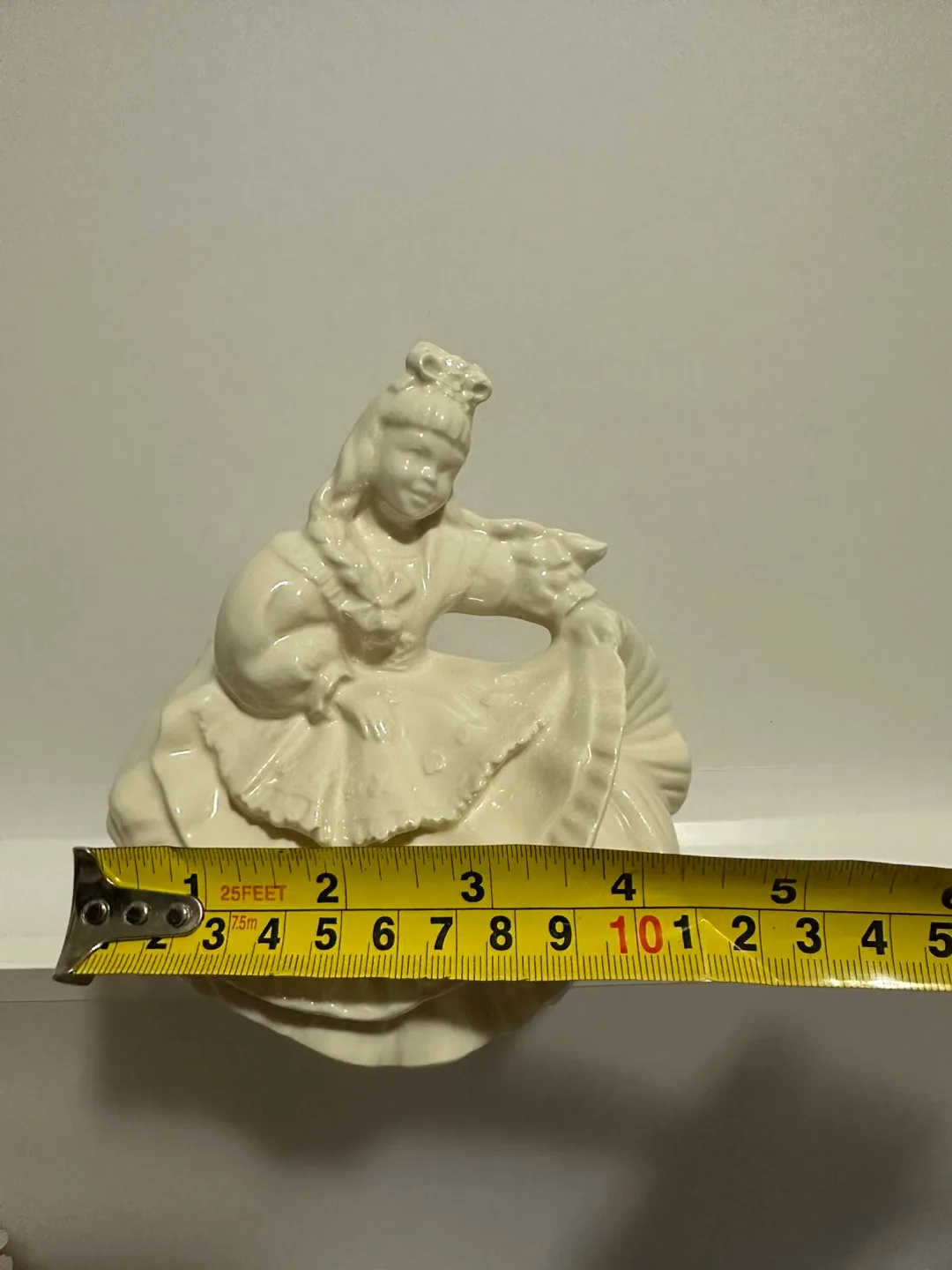 Vintage Ceramic Girl Figurine image indicator(3)