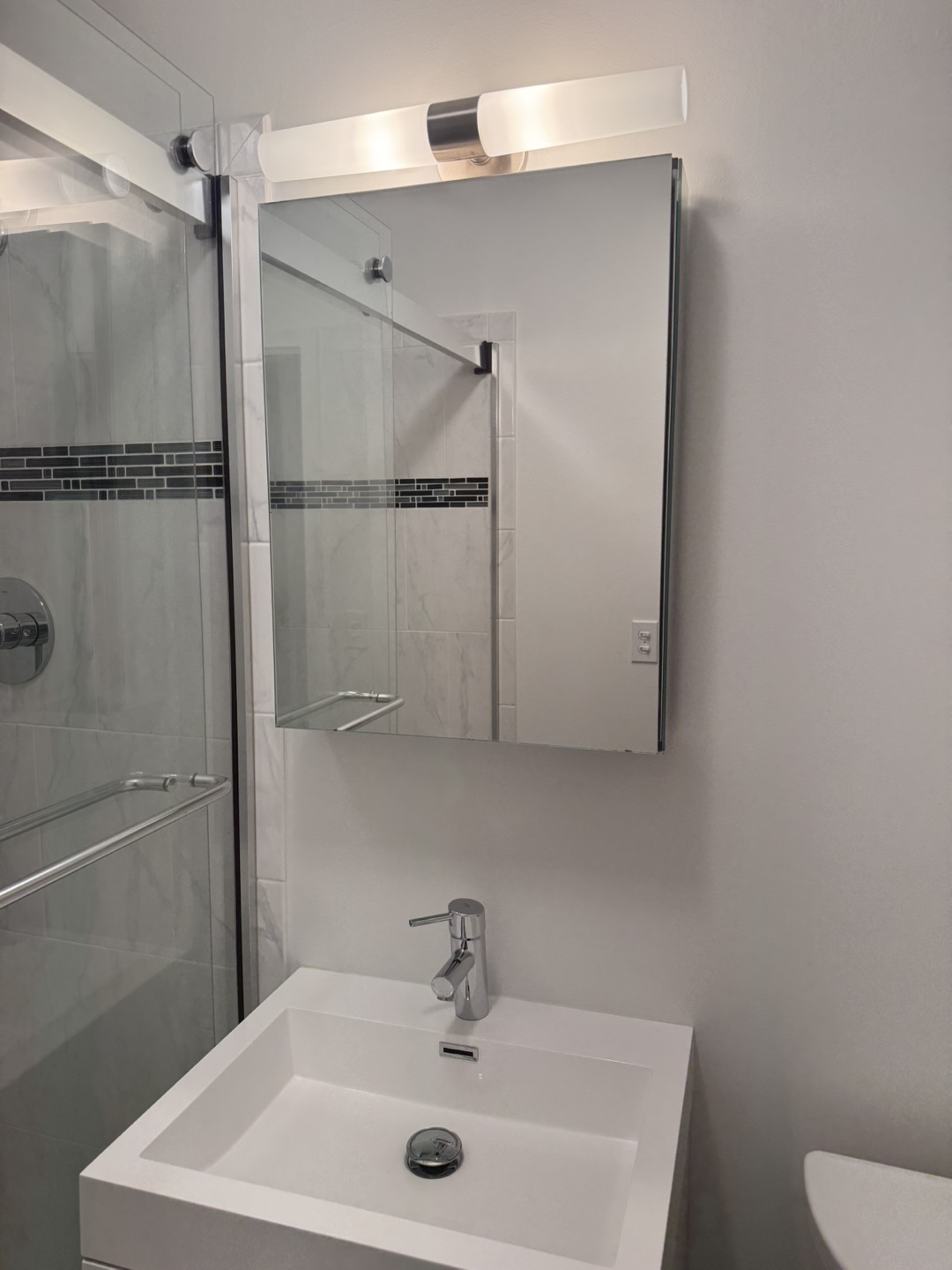 Bathroom Medicine Cabinet with Mirror - photo 3