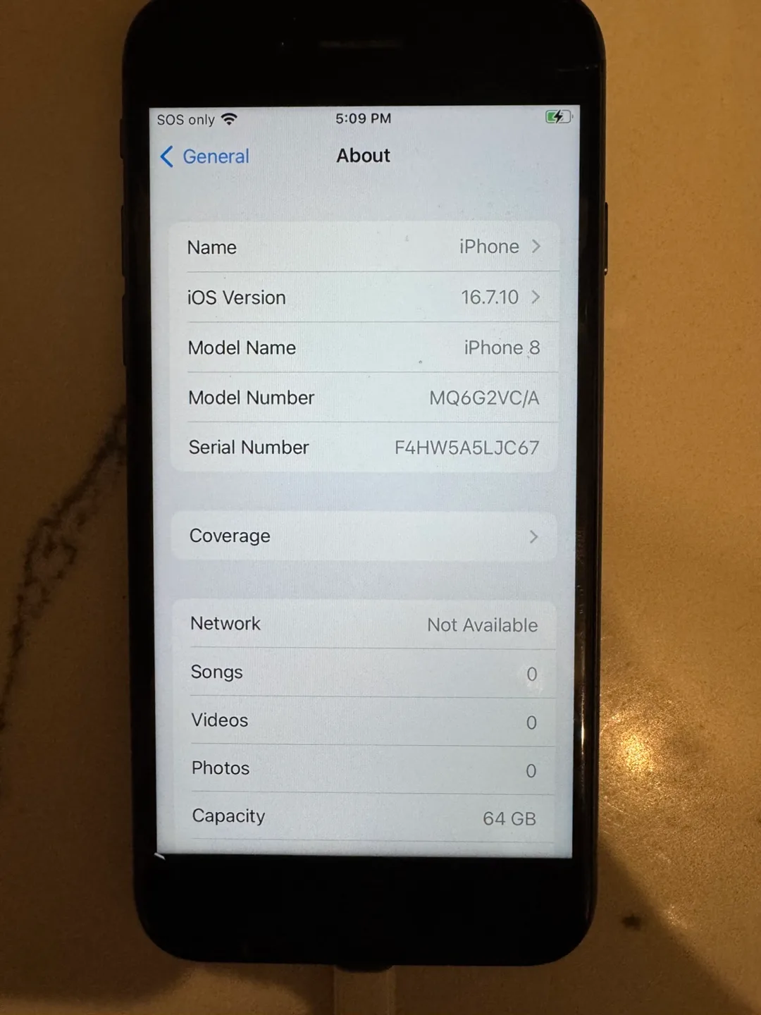 iPhone 8 64GB Black - Used image indicator(3)