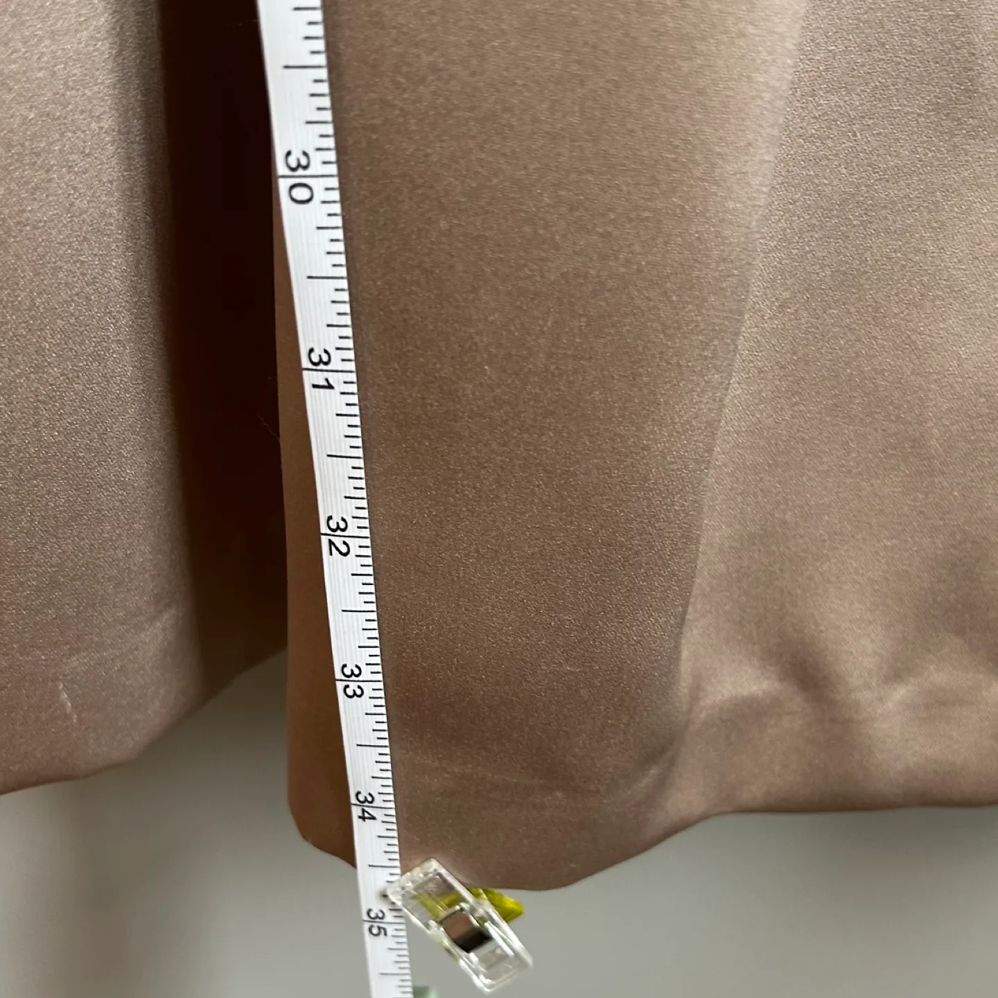 Le Chateau Vintage 1996 Sleeveless Fit Flare Satin Dress Size 5 image indicator(3)