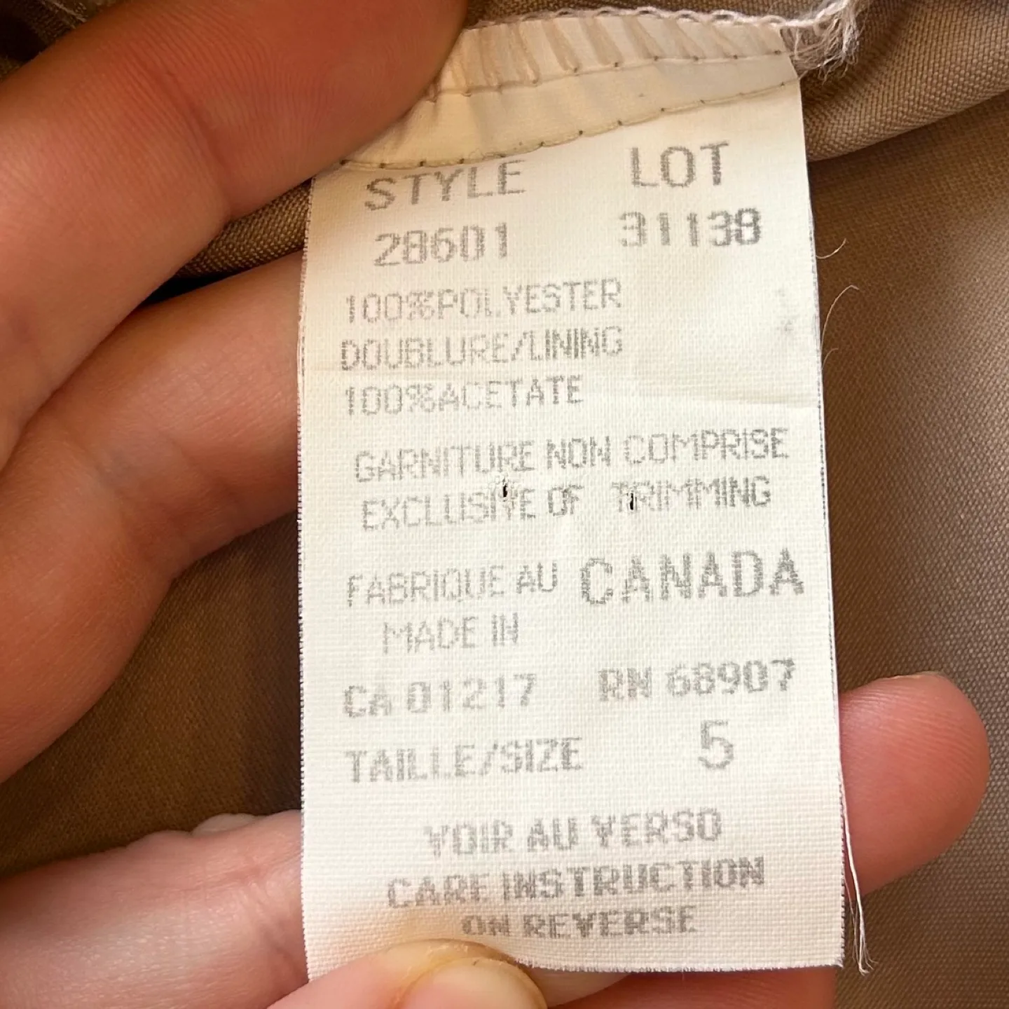 Le Chateau Vintage 1996 Sleeveless Fit Flare Satin Dress Size 5 image indicator(7)