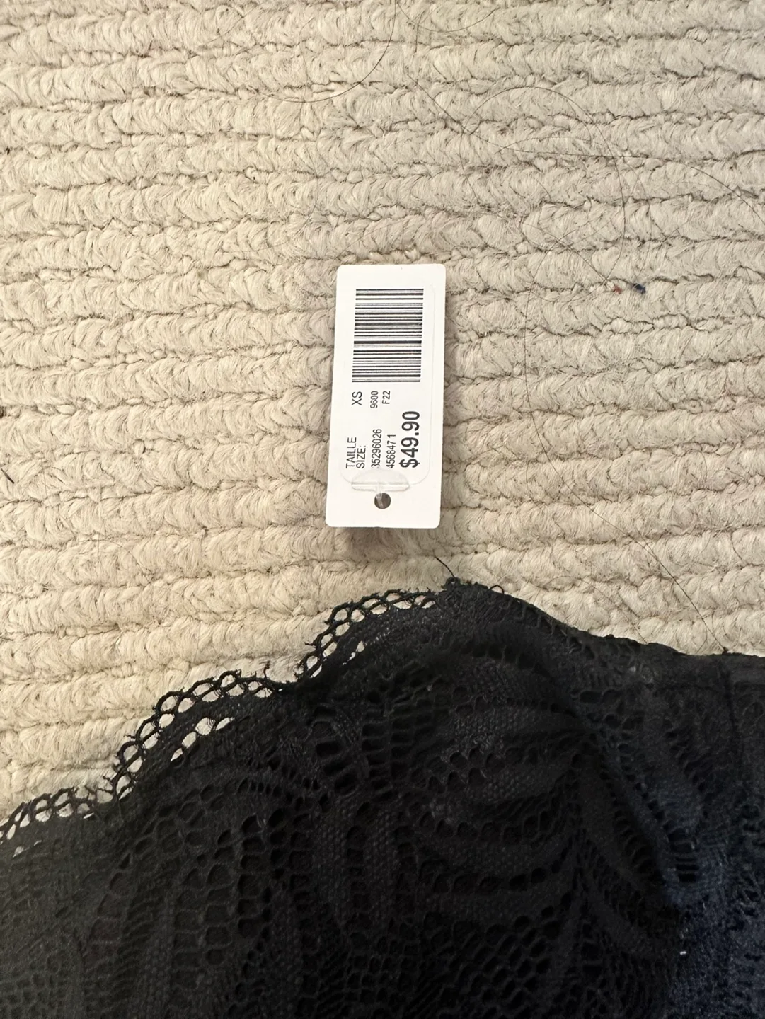 🆕 Size XS Lace Bralette image indicator(3)