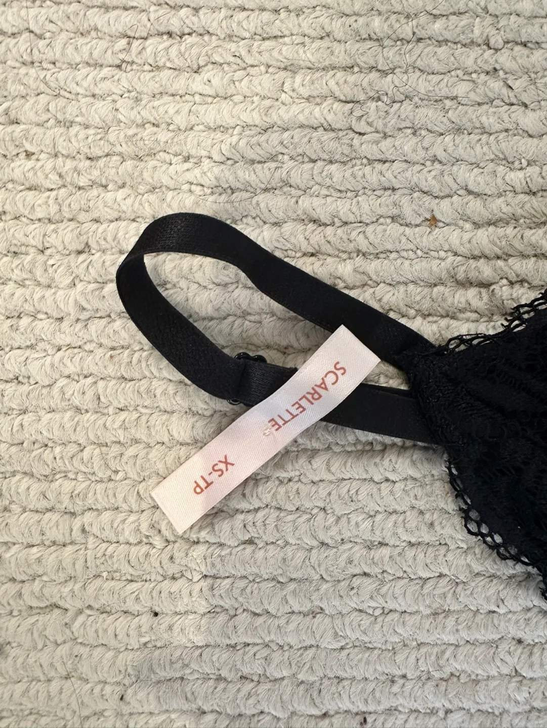 🆕 Size XS Lace Bralette image indicator(2)