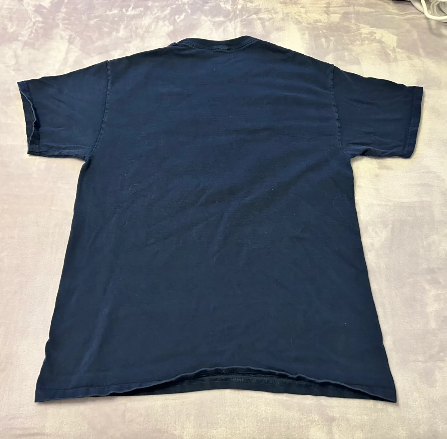 ✨✨ Blue Back to the Future T-Shirt Size L ✨✨ image indicator(3)