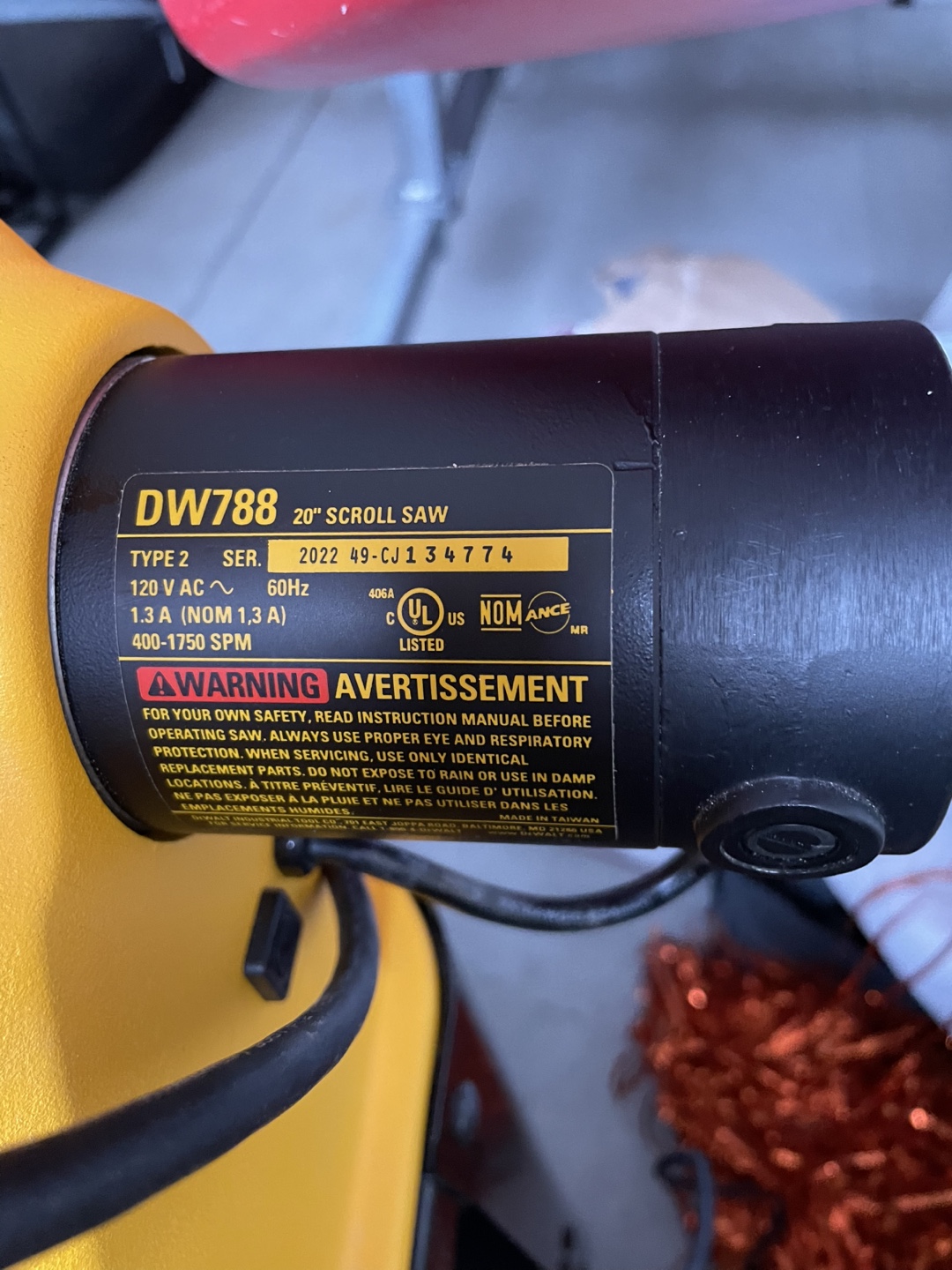 Dewalt DW788 20" Scroll Saw with Stand and Accessories - photo 3
