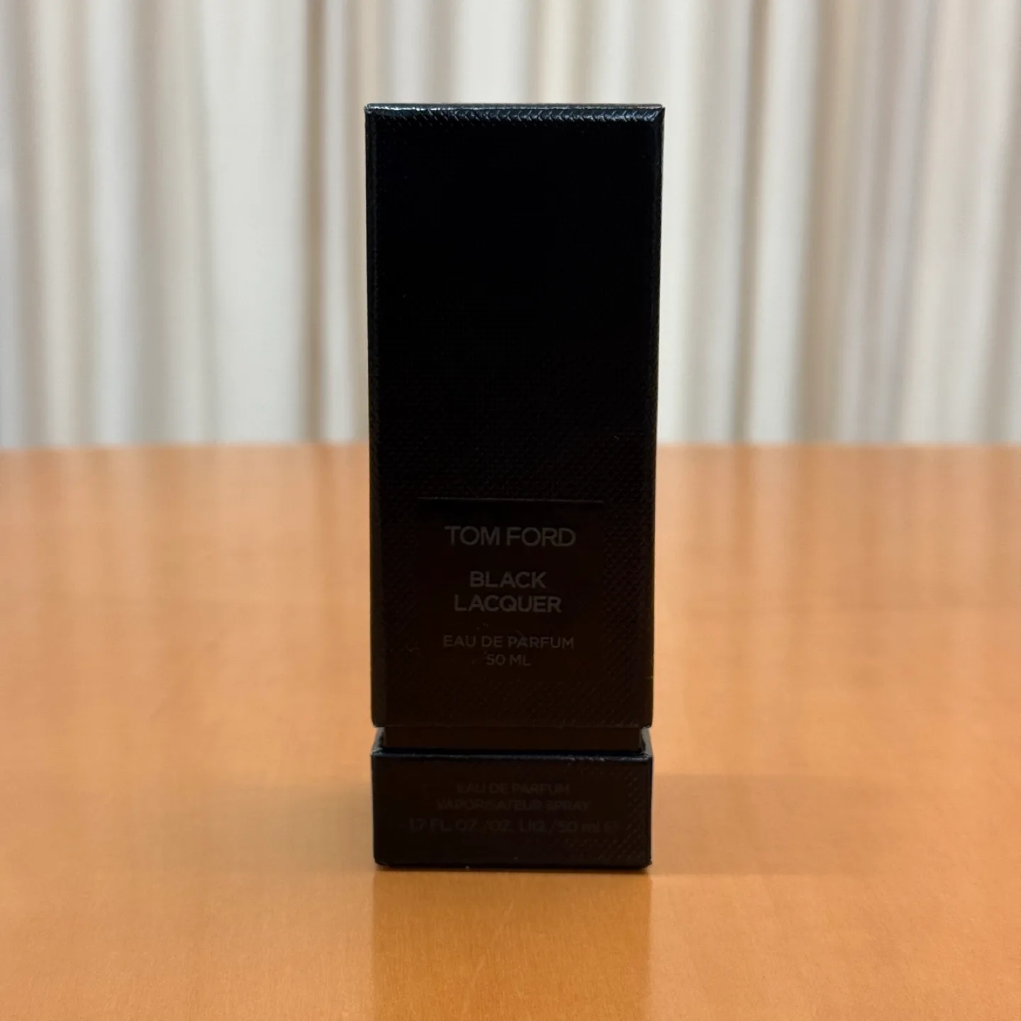 Tom Ford Black Lacquer Eau De Parfum 50ml image indicator(2)