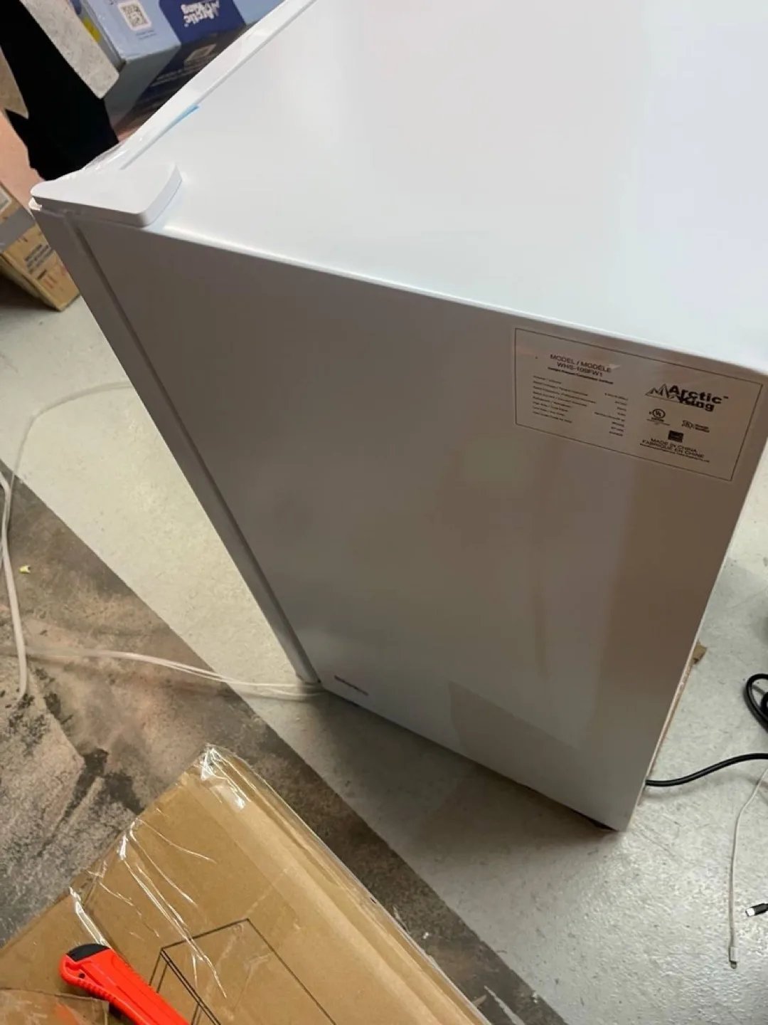 Arctic King Freezer 3.0 cu.ft image indicator(2)