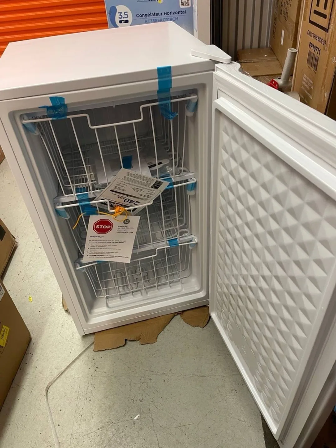 Arctic King Freezer 3.0 cu.ft image indicator(3)