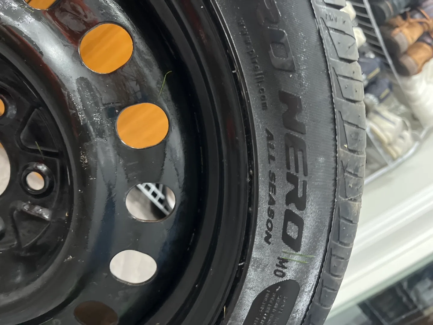 1 brand new Black Rim + free brand new tire image indicator(4)