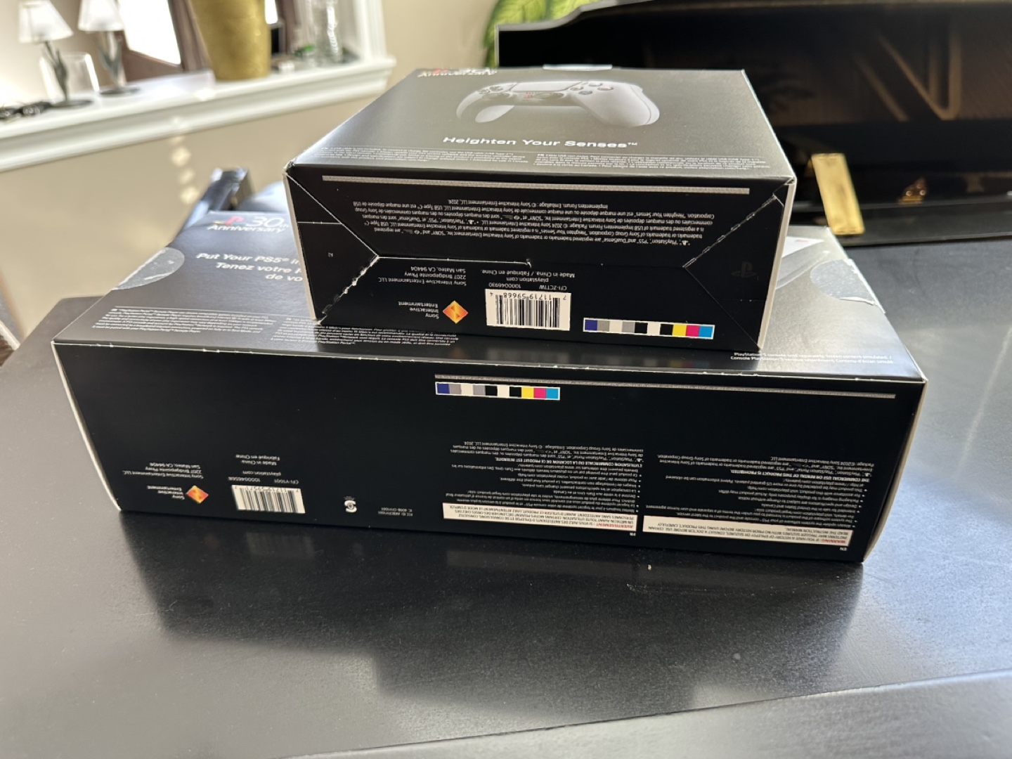 PS5 30th Anniversary Portal and controller (price in desc) - photo 4