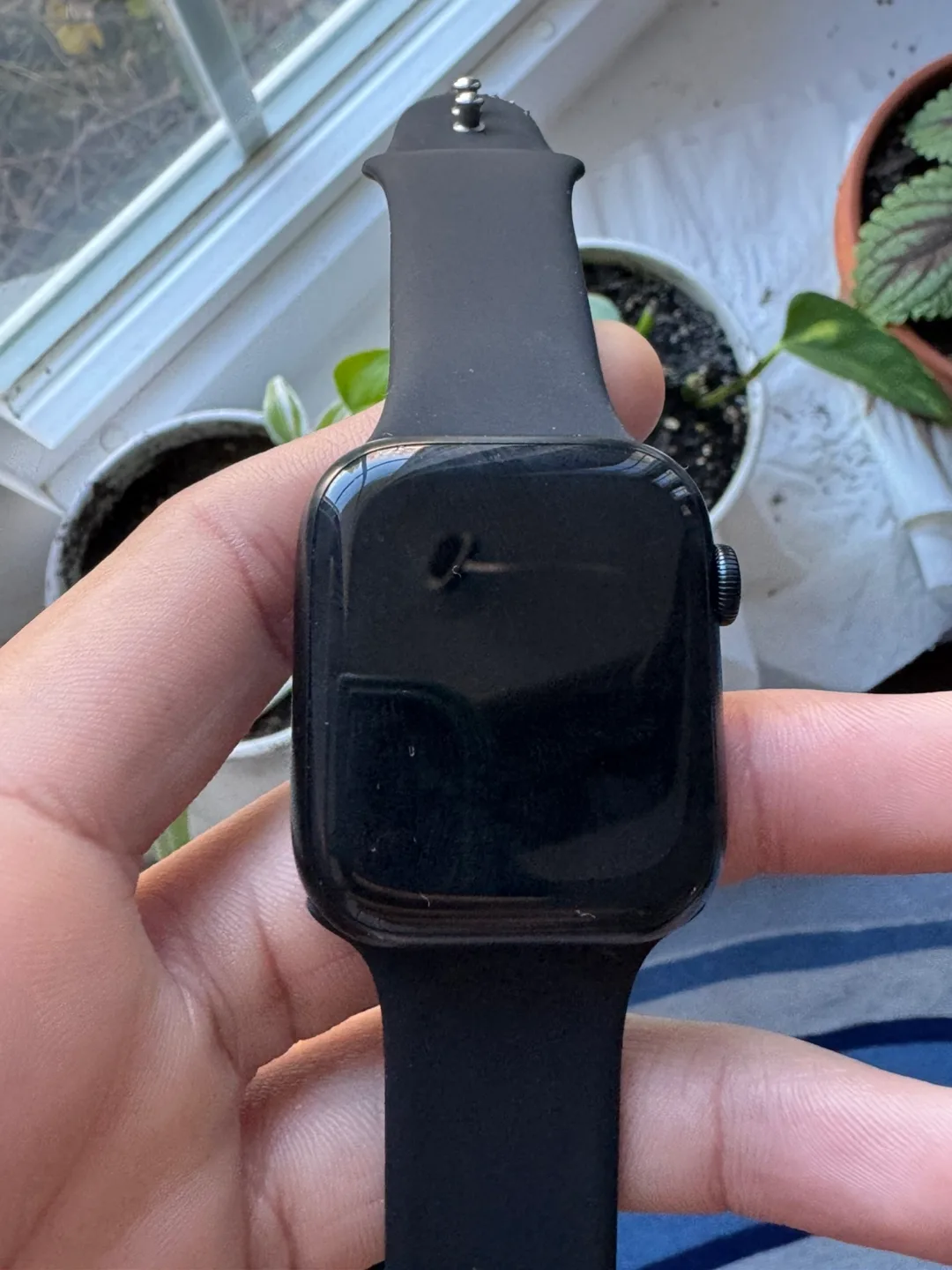 Apple Watch Series 8 - 45mm - Midnight -LTE- Excellent Condition image indicator(3)