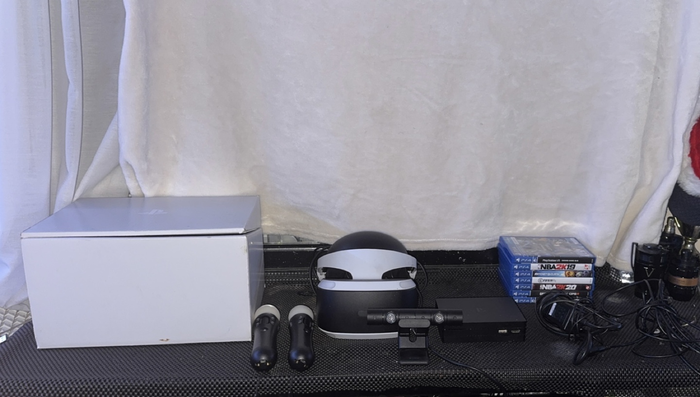 PlayStation VR Headset Bundle - Includes Games