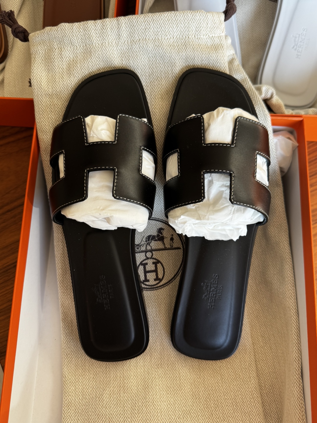 Hermès Oran Sandals - Multiple Colours