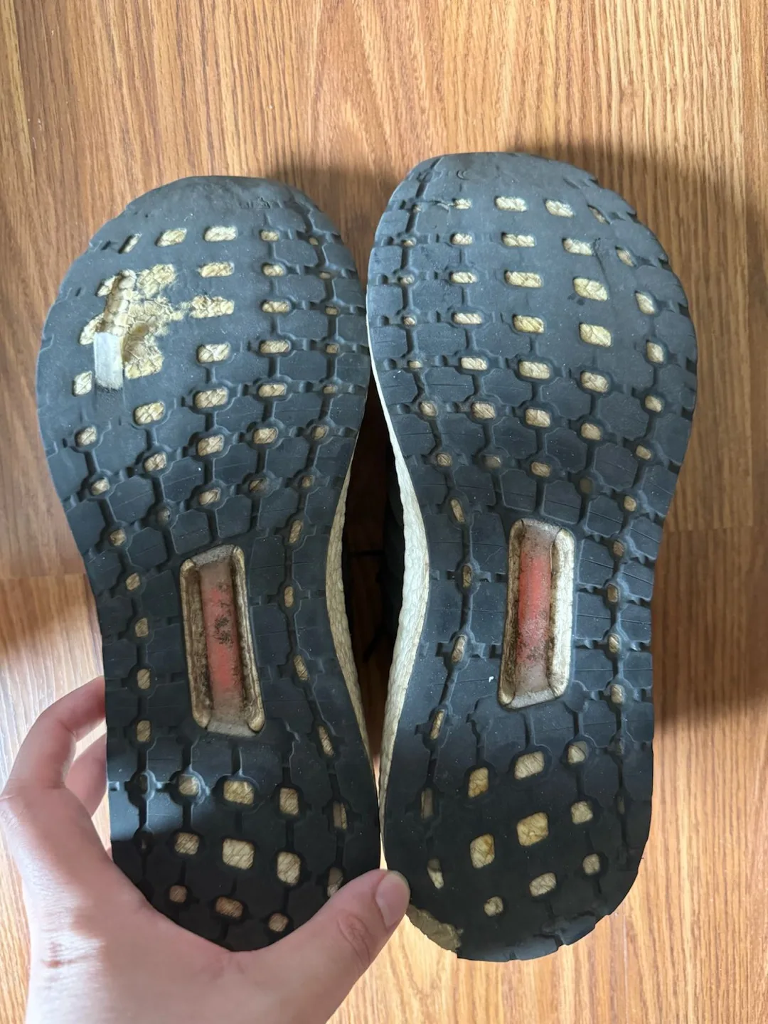 Adidas ultraboost sneakers shoes US 11.5 image indicator(4)