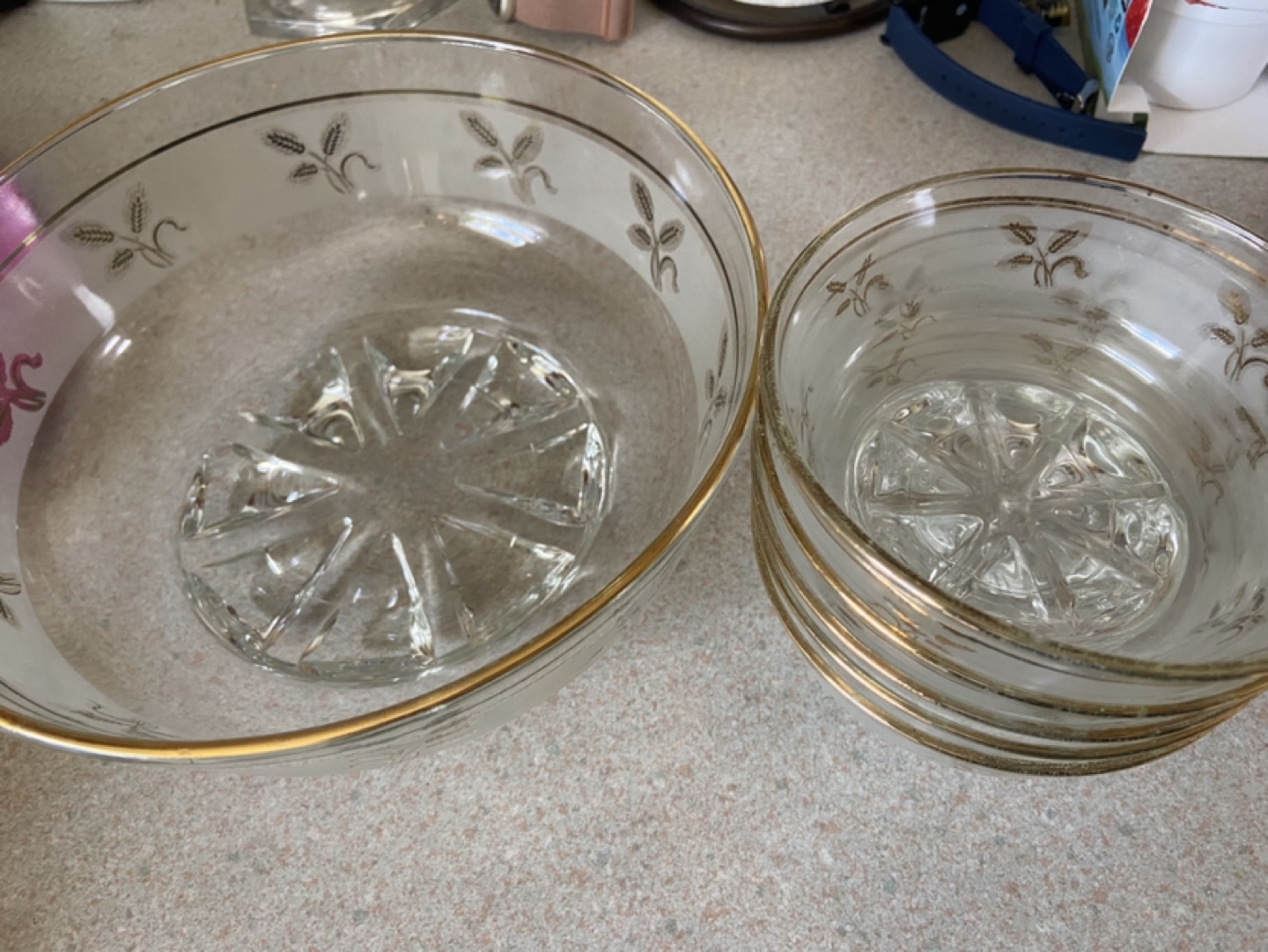 Vintage Glass Serving Bowl Set with Gold Accents - photo 3
