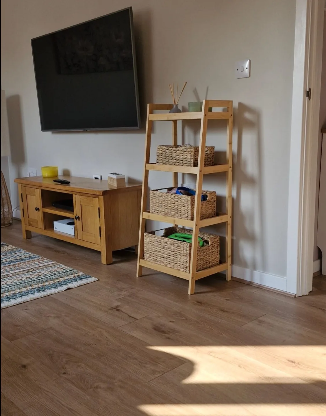 Bamboo Ladder Shelf image indicator(2)