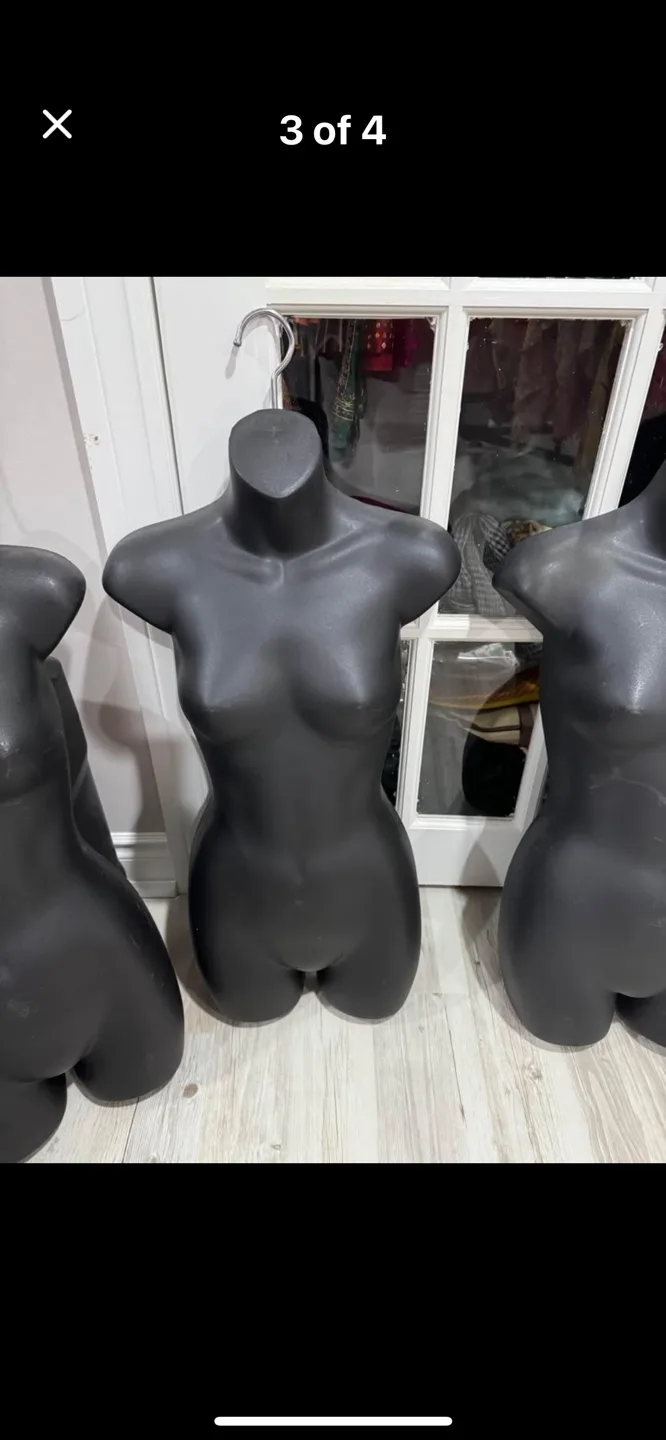 Six Black Female Mannequins image indicator(2)