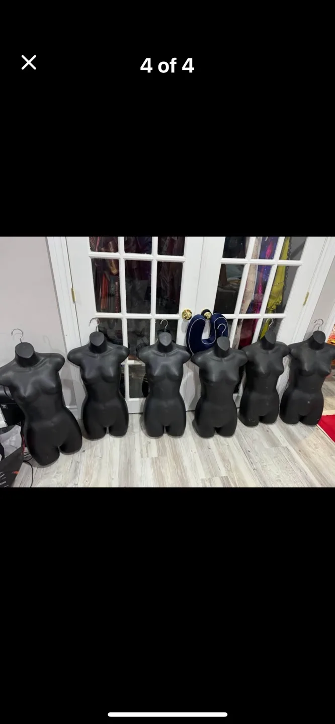Six Black Female Mannequins image indicator(3)