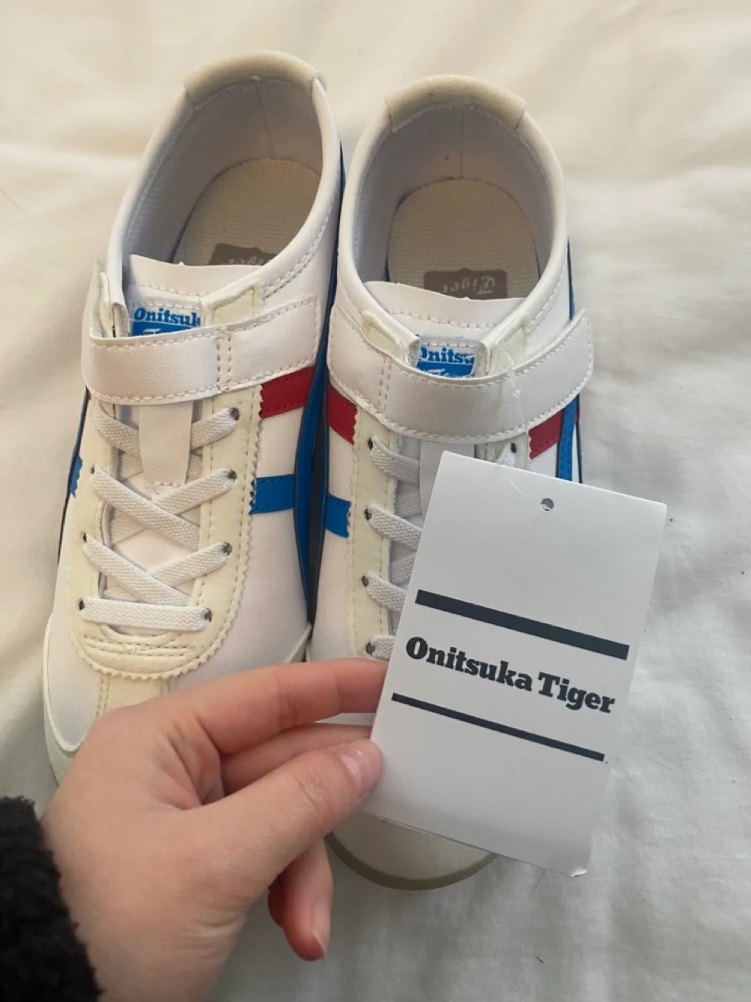 Onitsuka Tiger Kids' Mexico 66 Sneaker women’s size 5 image indicator(3)