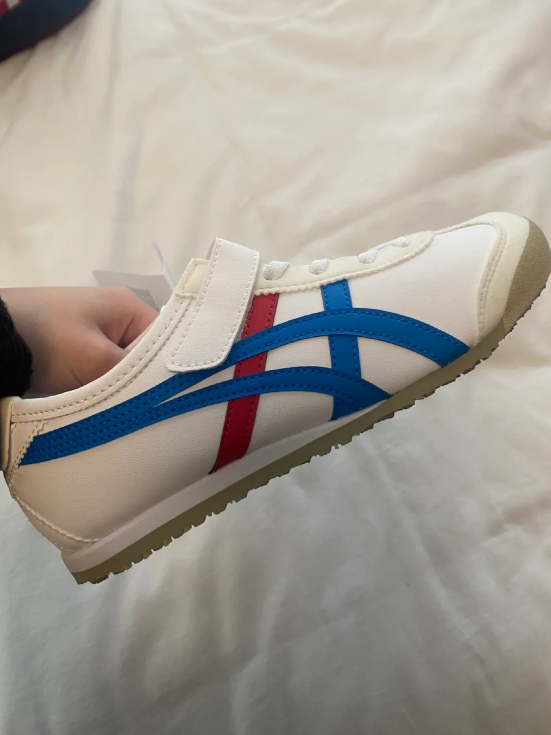 Onitsuka Tiger Kids' Mexico 66 Sneaker women’s size 5 image indicator(2)