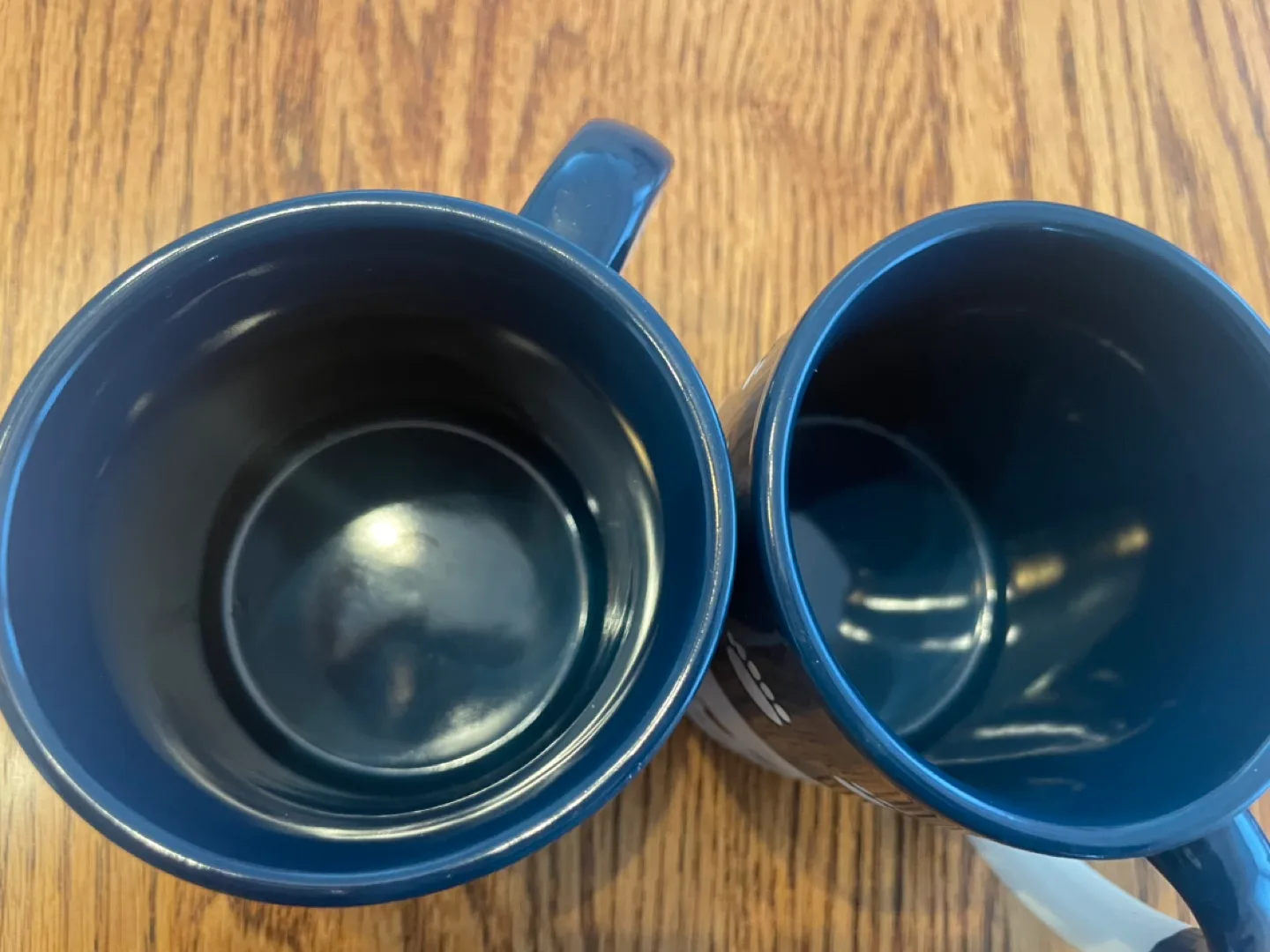 Pair of Canadian Themed Mugs image indicator(3)