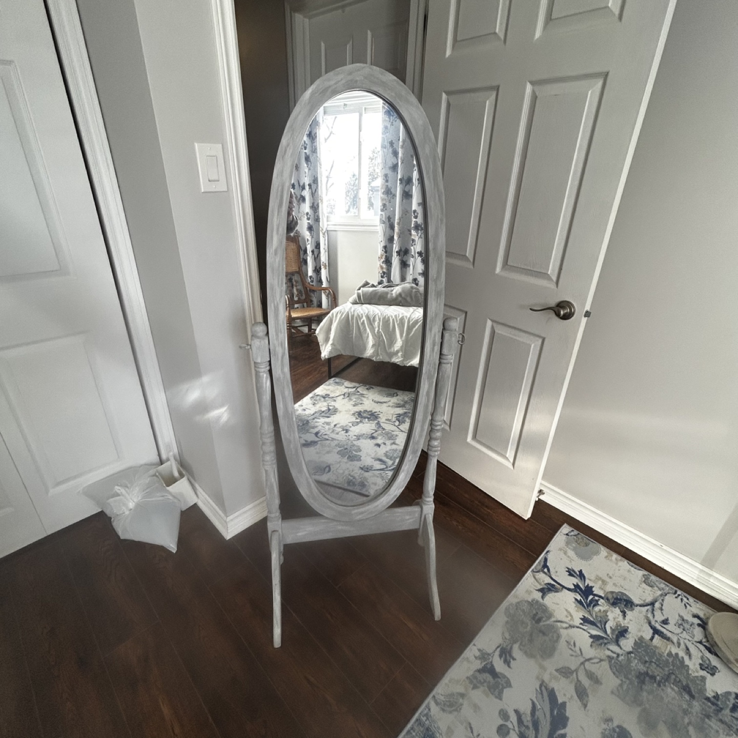 Vintage Oval Full-Length Floor Mirror
