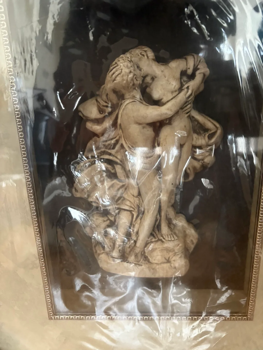 Beautiful Framed Sculpture of Embracing Lovers image indicator(3)