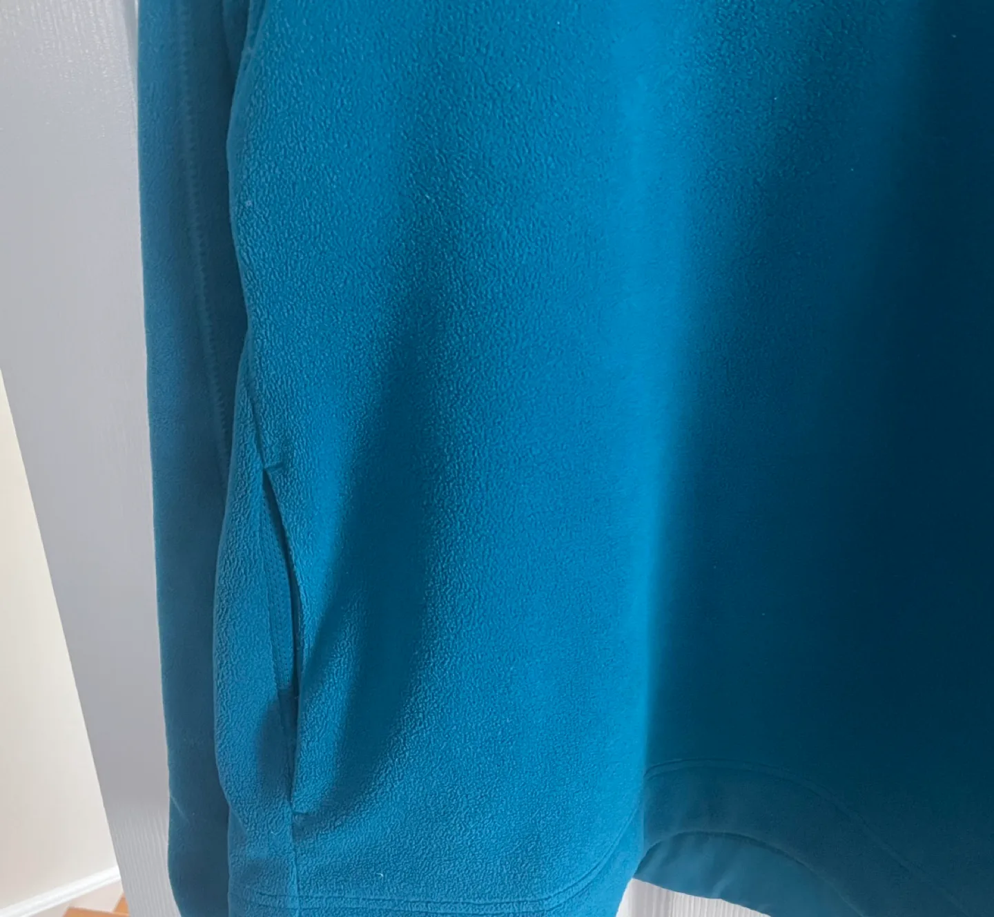 Nike teal fleece pullover image indicator(5)