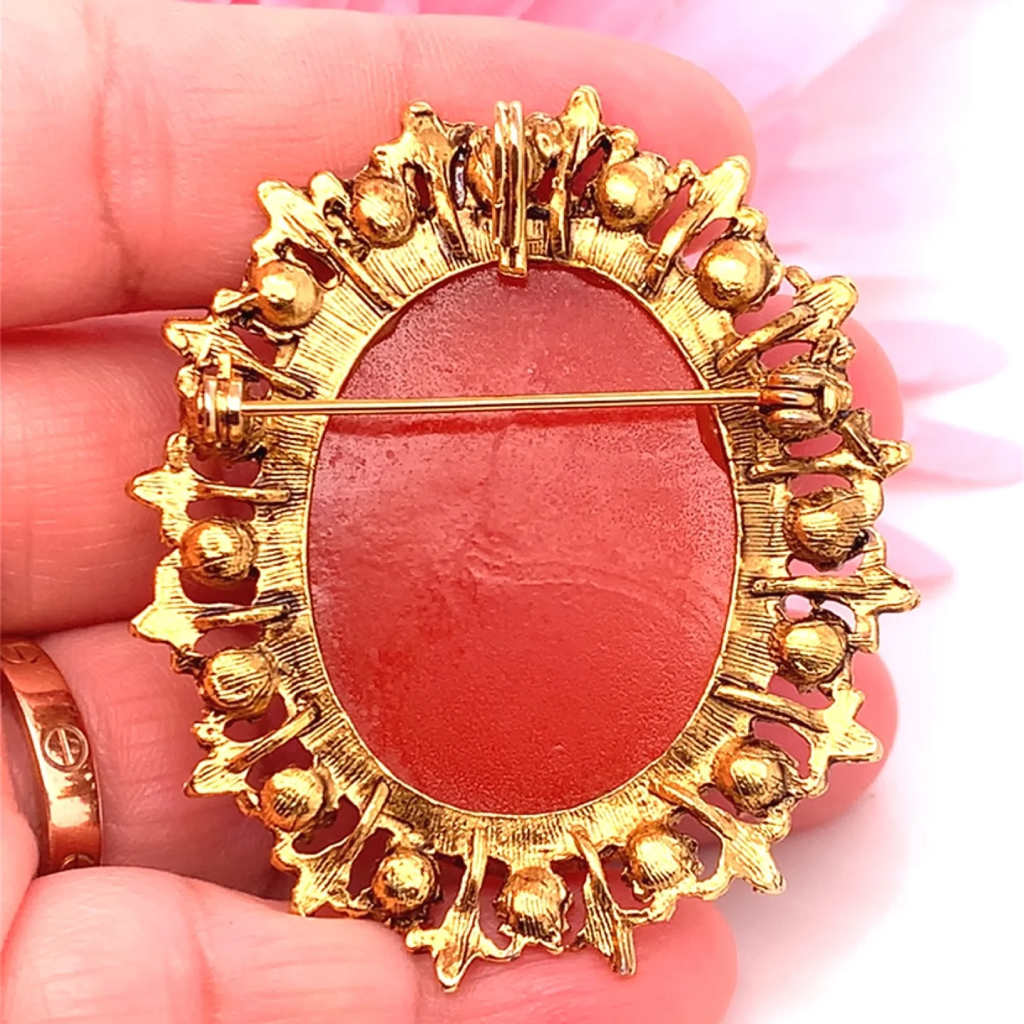 Vintage Cameo Brooch/Pendant with Rhinestones image indicator(2)