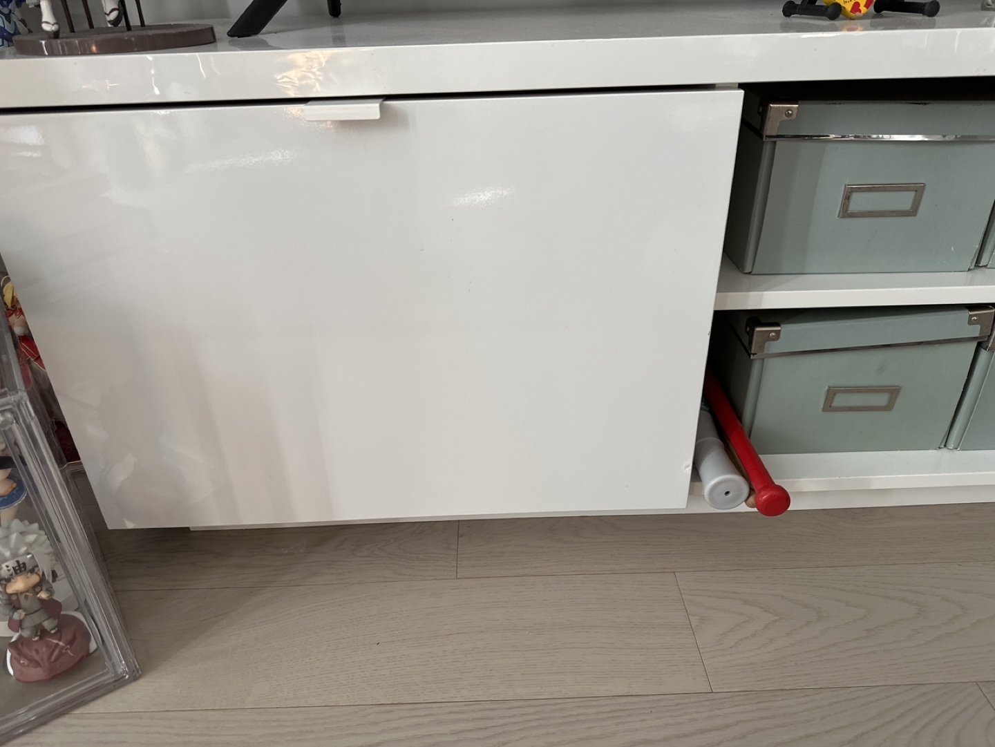 Ikea White TV Stand with Drawers and Shelves piano gloss finish - photo 4