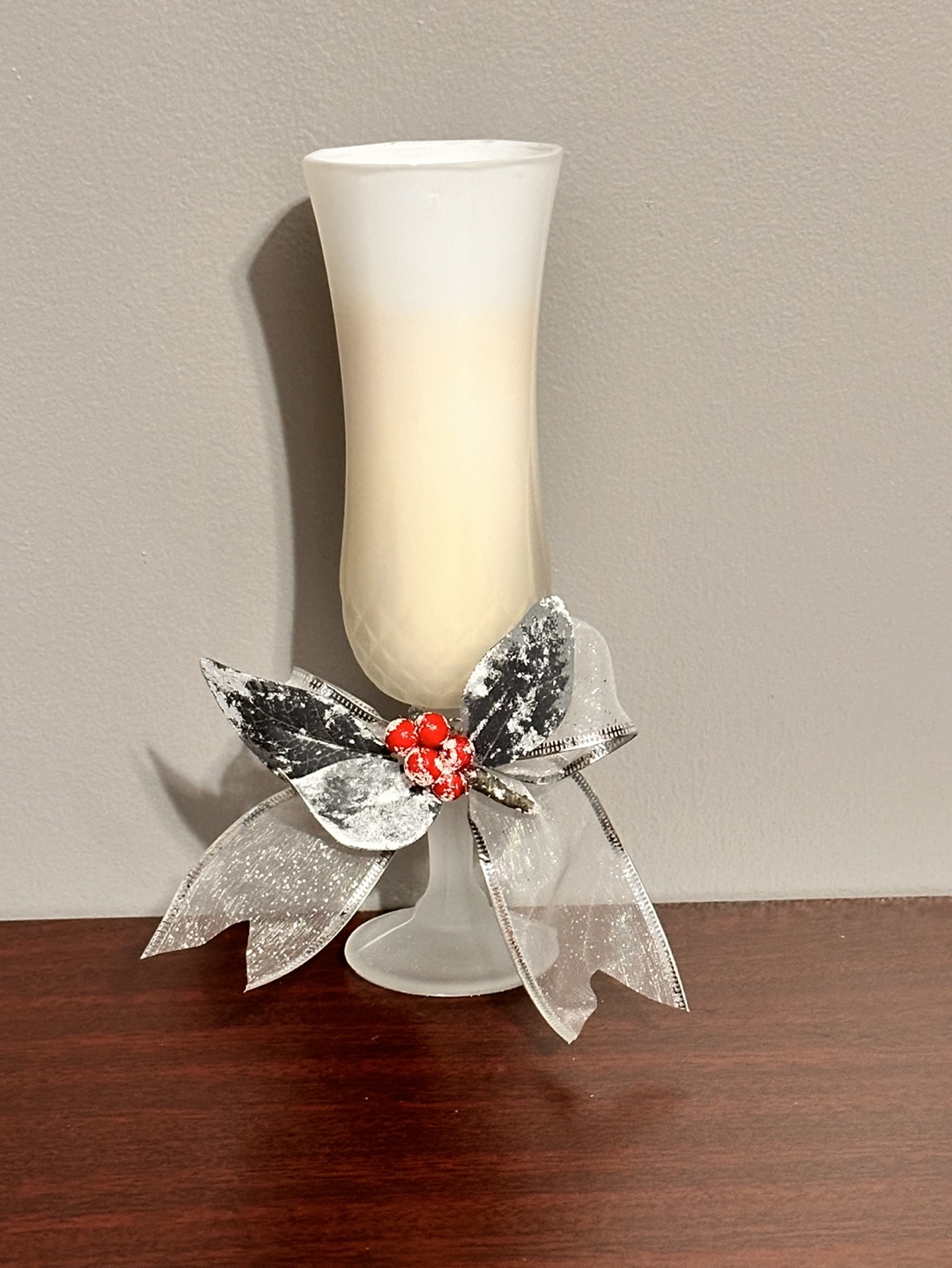 White Cedar & Sage Scented Candles - photo 2
