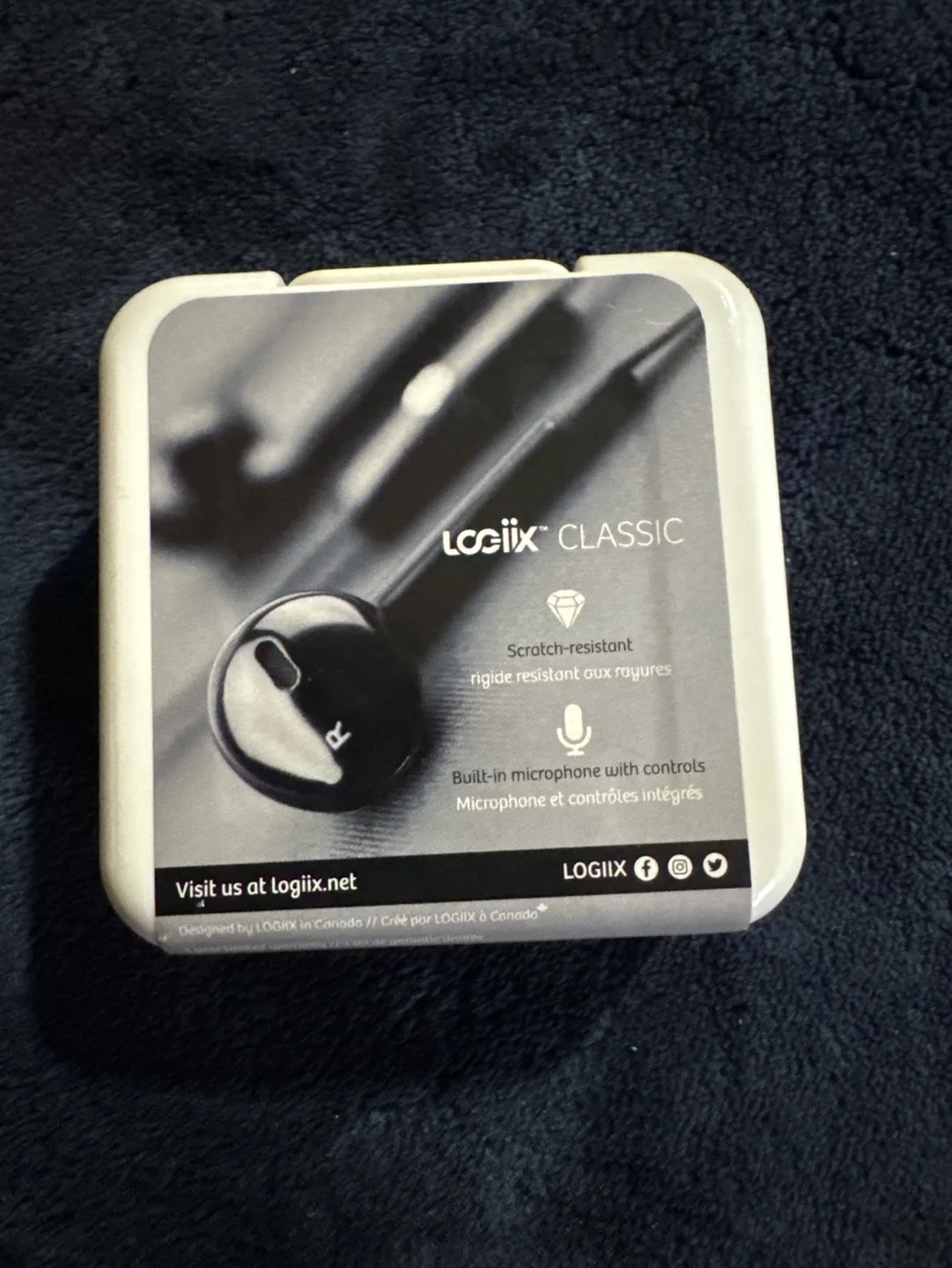 Logiix Classic Earbuds with Mic image indicator(2)