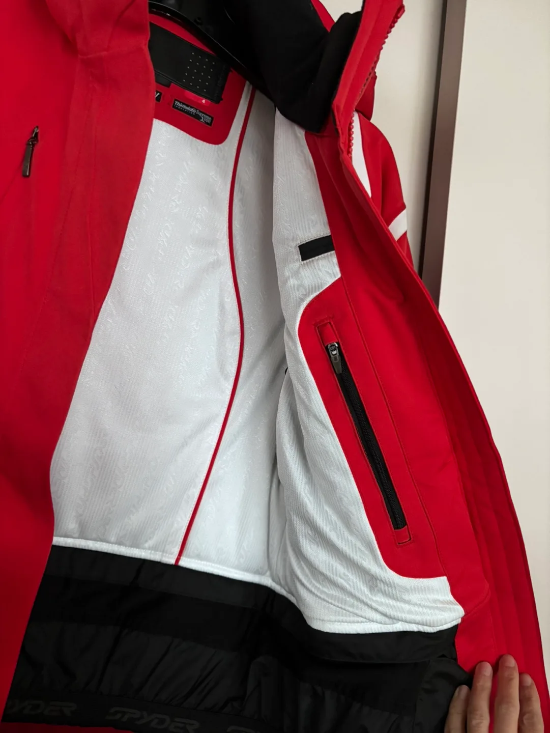 Spyder Women's Red Ski Jacket Size Small image indicator(4)