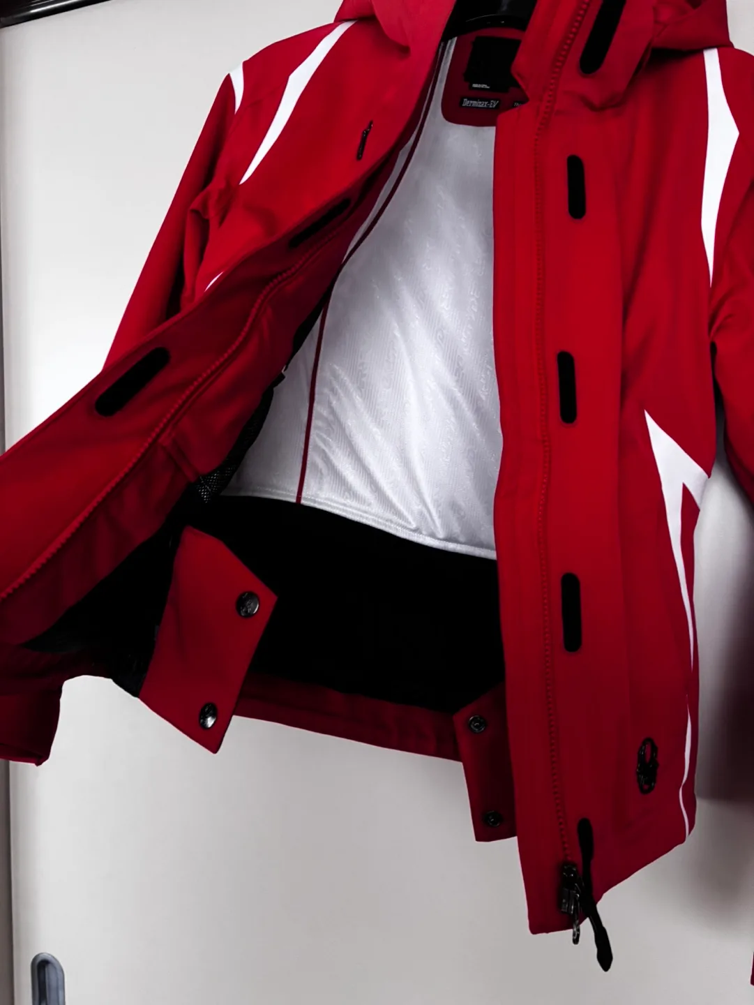 Spyder Women's Red Ski Jacket Size Small image indicator(5)