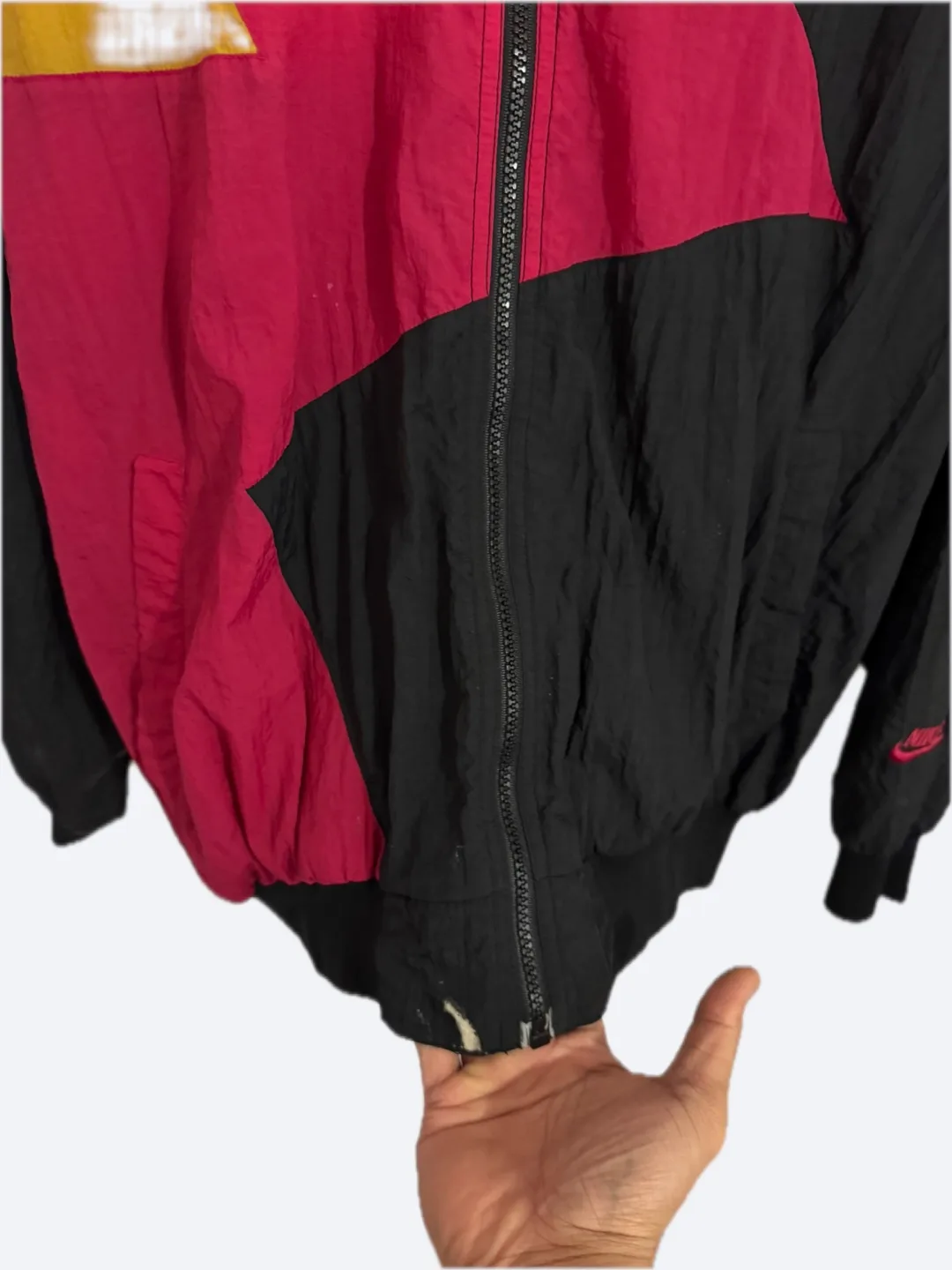 Vintage90’s Air Jordan VII Cardinal Windbreaker (L) Negotiable image indicator(6)