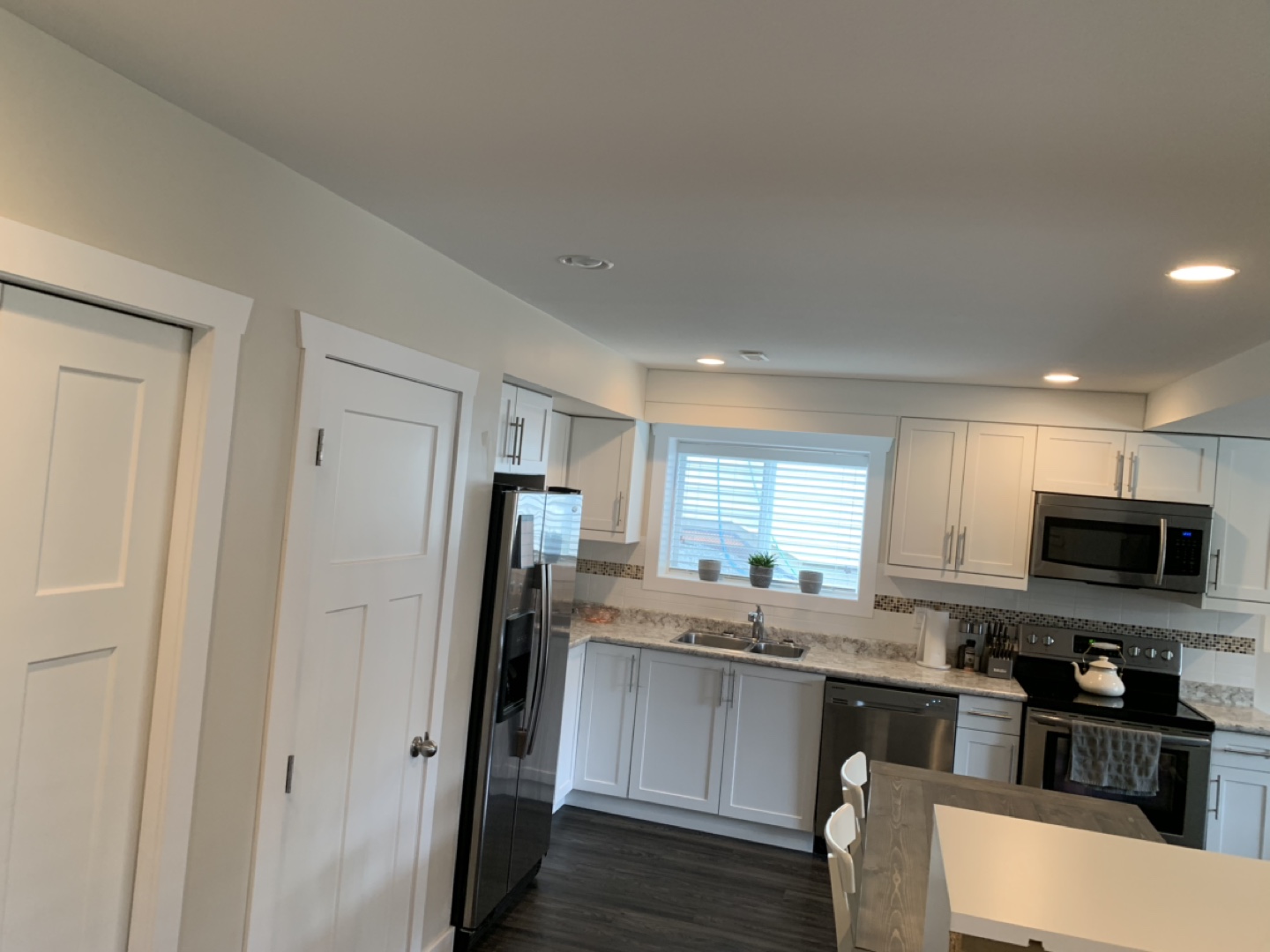 Basement Suite - photo 3