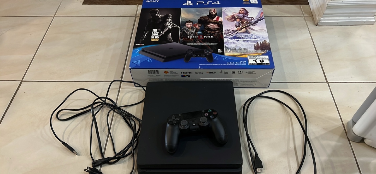PS4 Slim Console with 1 controller