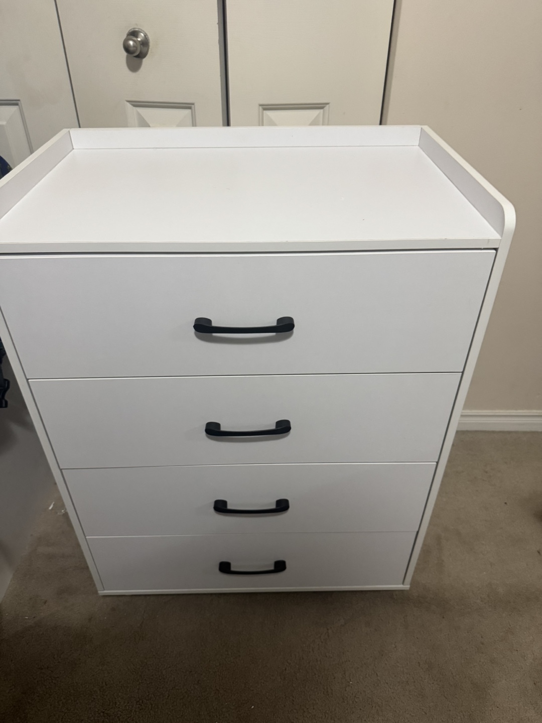 White 4-Drawer Chest of Drawers - photo 2