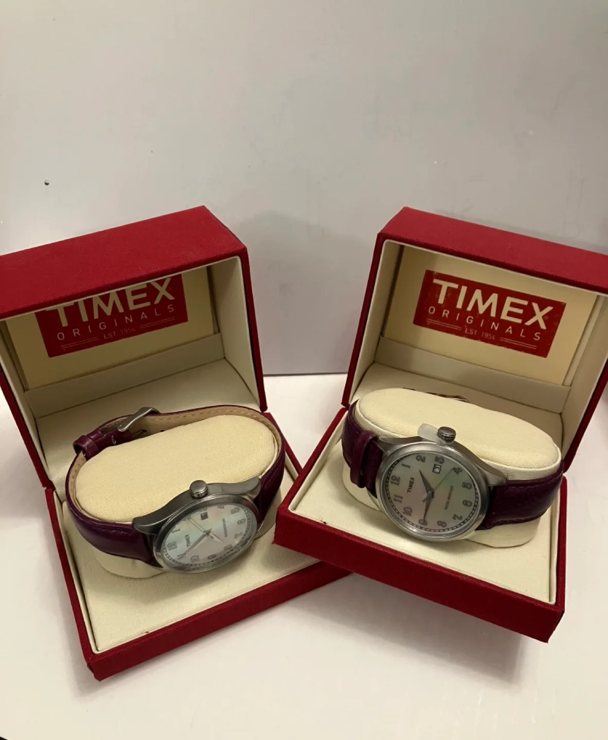 Timex Women's Originals 38mm Leather Strap Watch image indicator(6)