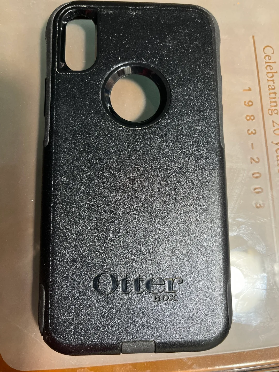 OtterBox iPhone X Case image indicator(2)