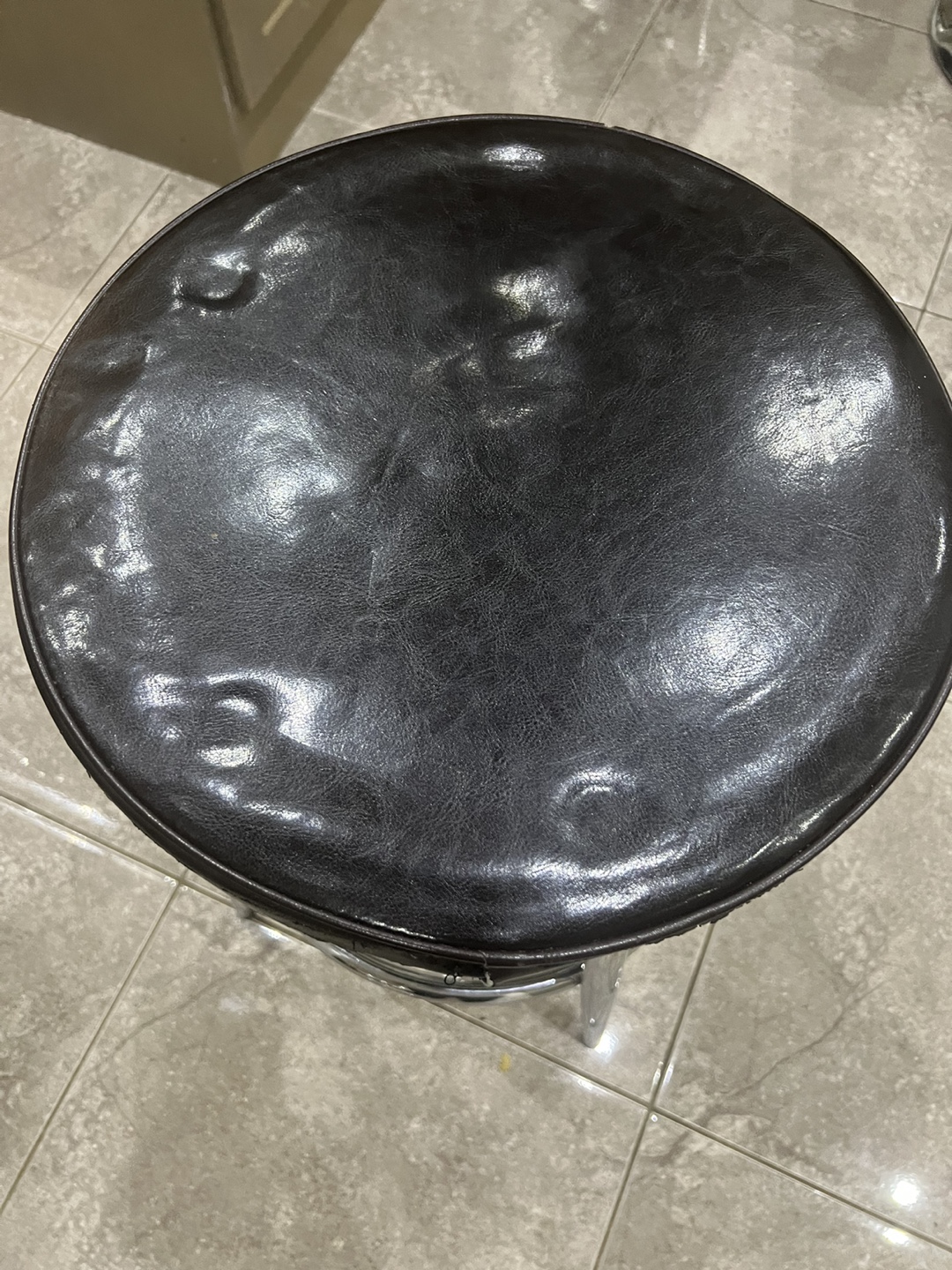 Chrome Kitchen Stool with Black Vinyl Seat - photo 4