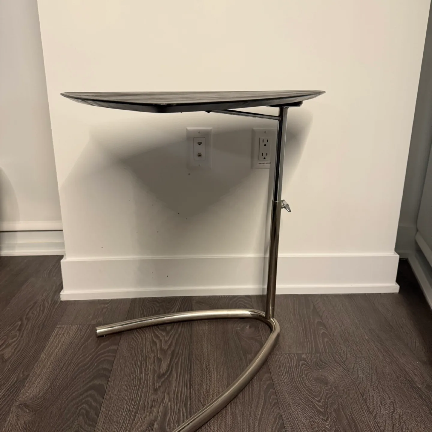Modern Adjustable Height C-side Table image indicator(4)
