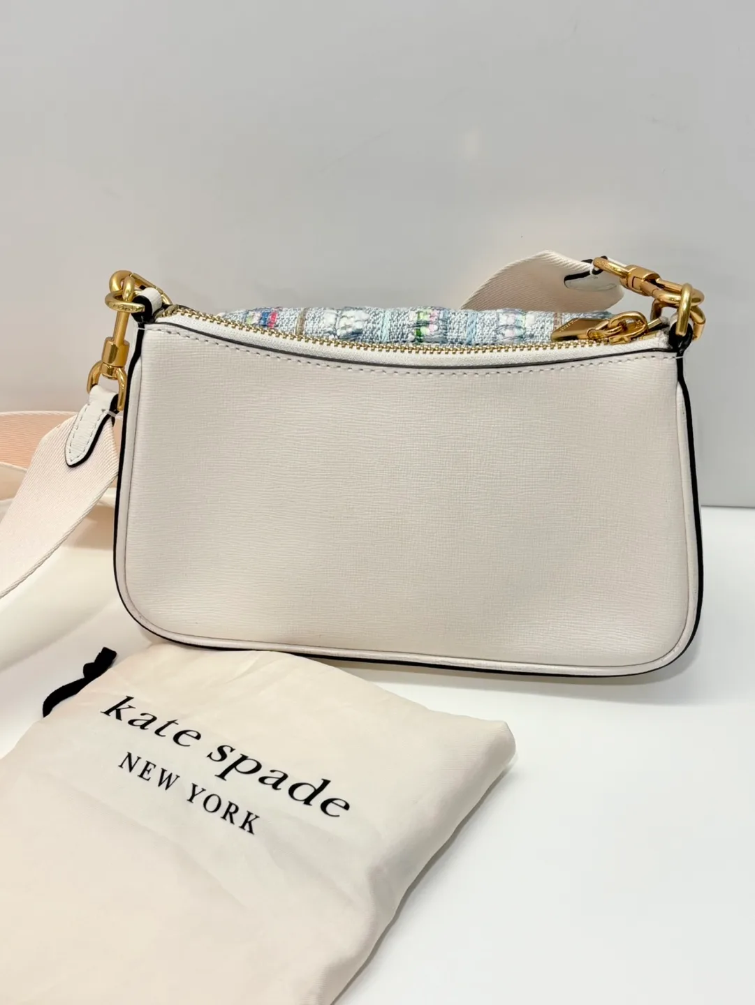 New! Kate Spade Crossbody Purse image indicator(4)