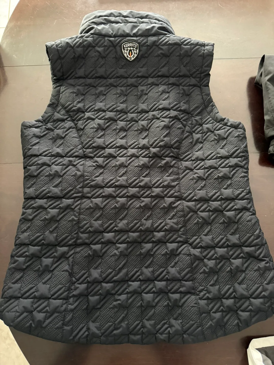 Ladies' Black Quilted Kerrits Riding Vest - Size Medium image indicator(2)