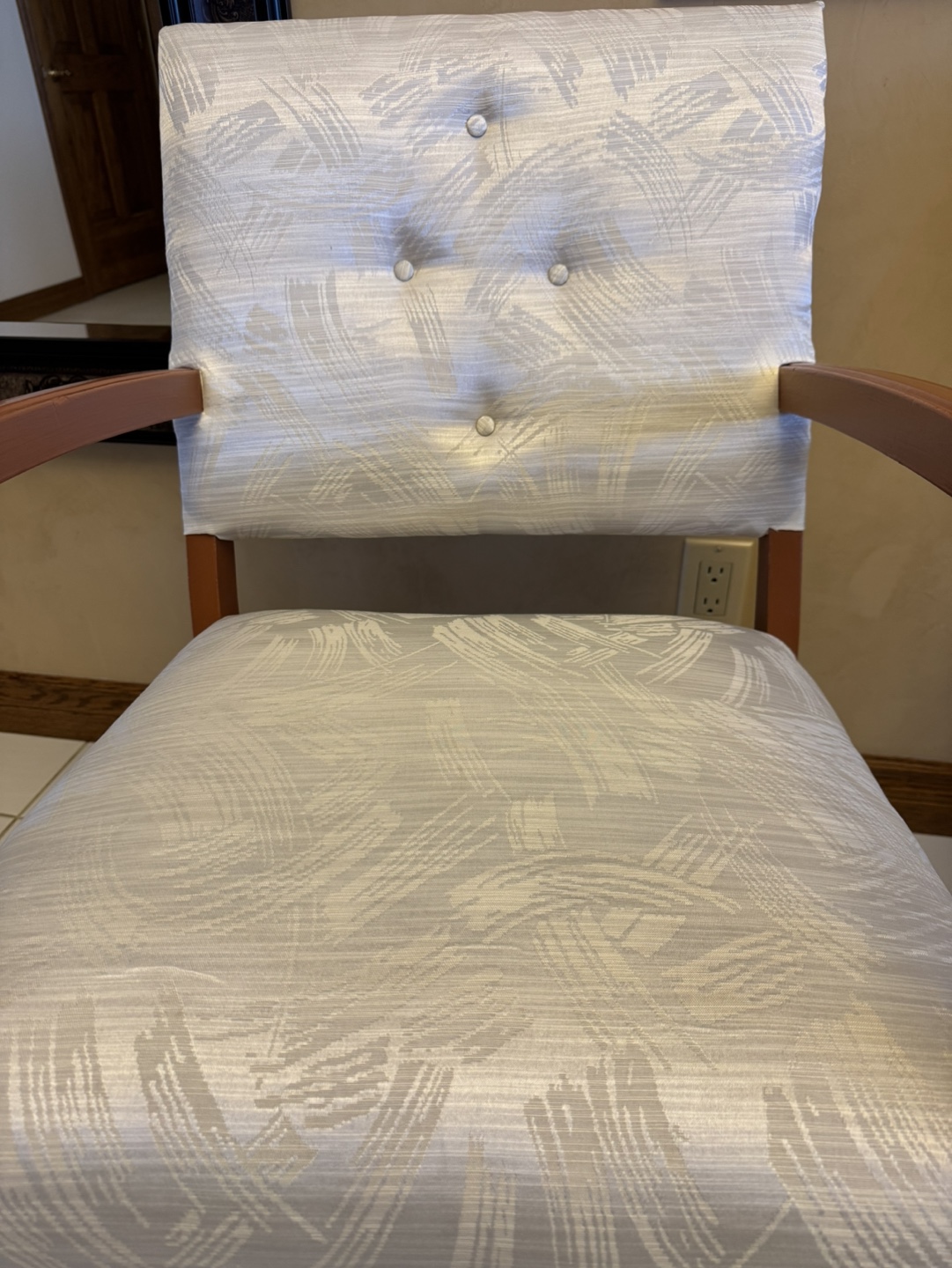 Pair of Mid-Century Modern Armchairs - photo 2