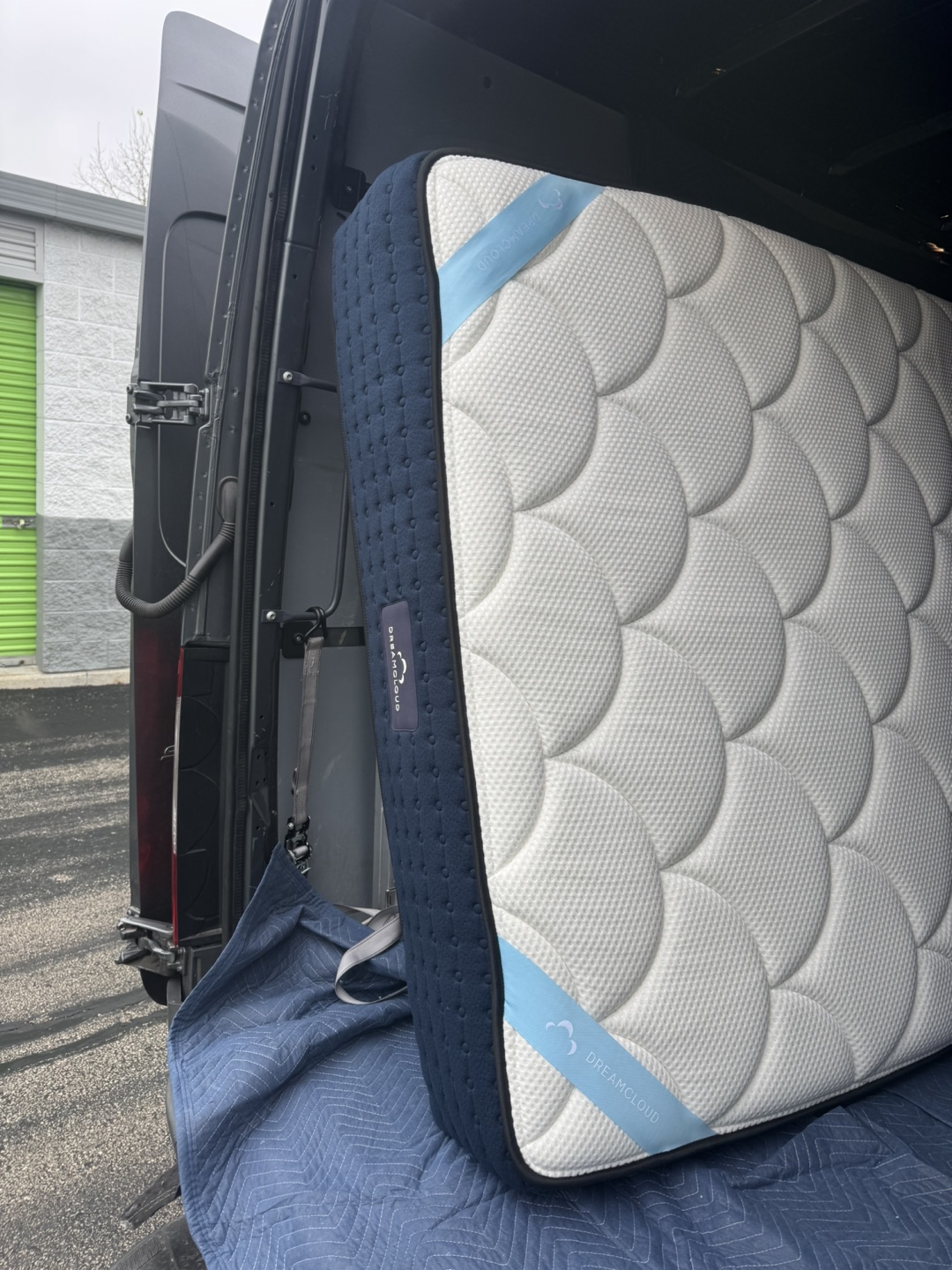 DreamCloud Mattress Queen size - photo 4