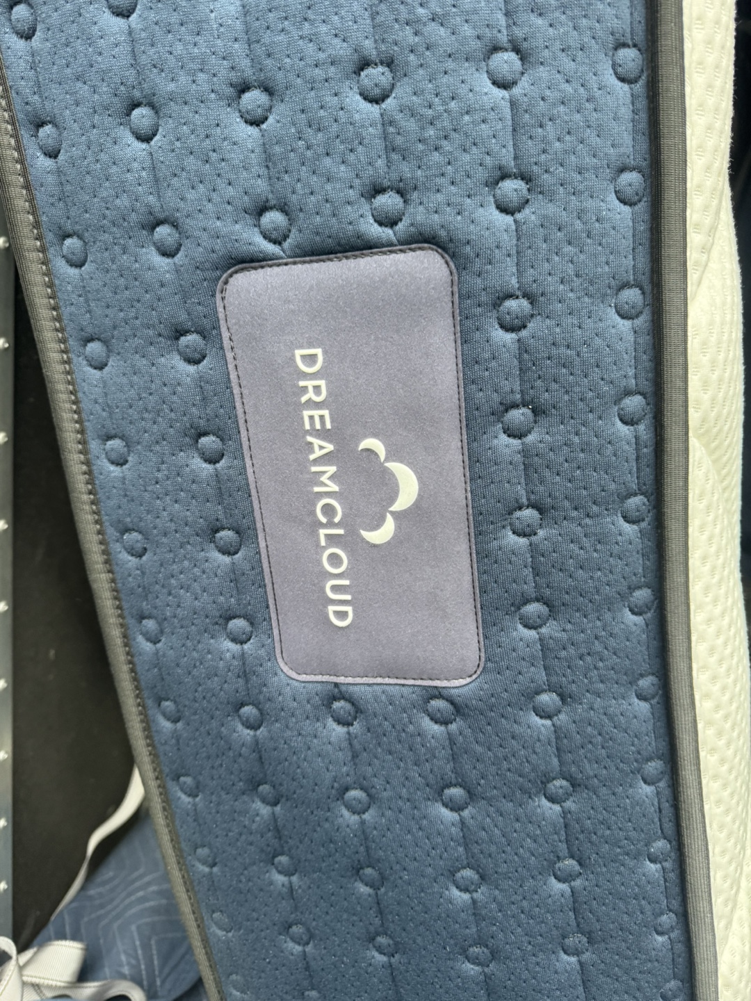 DreamCloud Mattress Queen size - photo 3