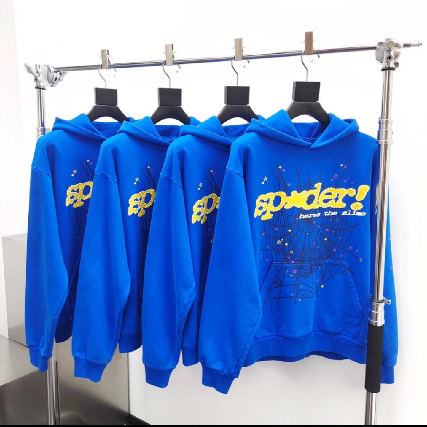 Sp5der hoodies medium and large brand new image indicator(7)